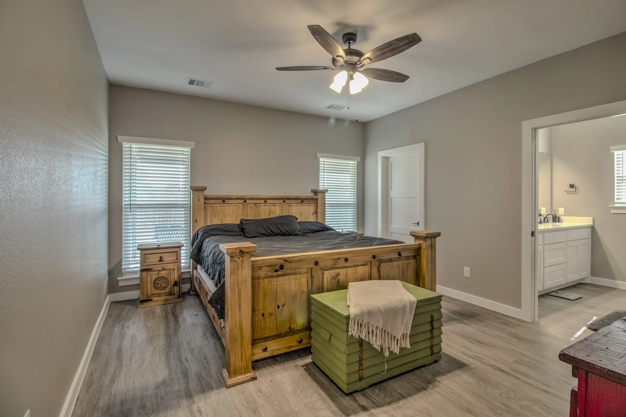 Single Family Residence For Sale in Cooke County , 512 Austin Street, Callisburg, Texas 76240, 3 Bedroom, 2 Bathroom, 2 Garage spaces, 1,670 Sqft, built in 2024, mls#21392955, Real Estate Agent in Callisburg, Homes For Sale in Cooke county, Homes For Sale in Callisburg, Realtor in Callisburg Texas, Real Estate Brokerage Independent Realty Texas, Luminita Cordes Realtor