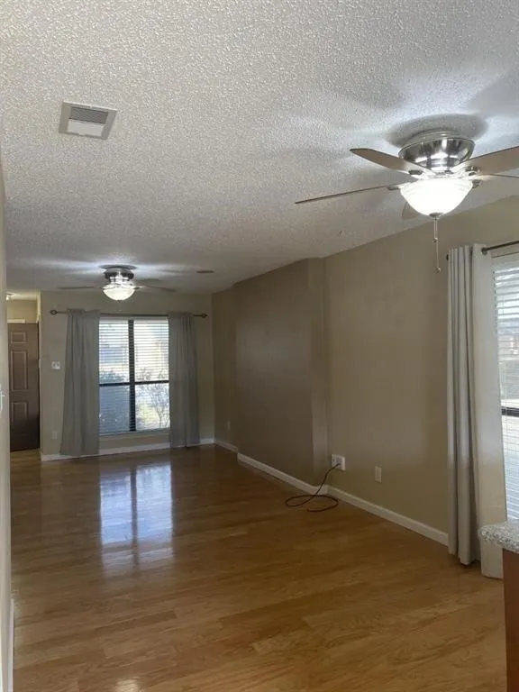 Single Family Residence For Sale in Tarrant County , 5730 Cancun Drive, North Richland Hills, Texas 76180, 2 Bedroom, 2 Bathroom, Garage spaces, 1,062 Sqft, built in 1985, mls#21397800, Real Estate Agent in North Richland Hills, Homes For Sale in Tarrant county, Homes For Sale in North Richland Hills, Realtor in North Richland Hills Texas, Real Estate Brokerage Independent Realty Texas, Luminita Cordes Realtor