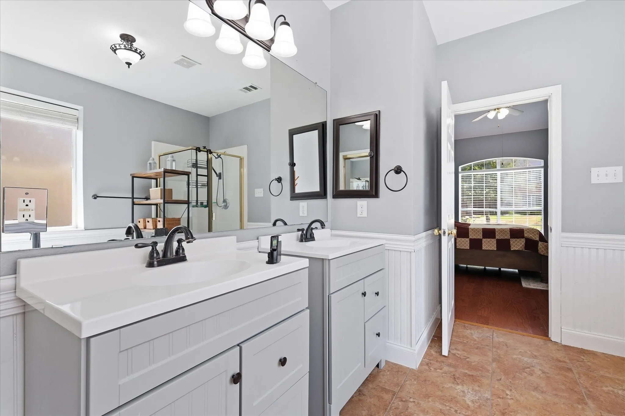 Single Family Residence For Sale in Denton County , 6621 Alliance Drive, The Colony, Texas 75056, 4 Bedroom, 3 Bathroom, 2 Garage spaces, 2,330 Sqft, built in 2002, mls#21382251, Real Estate Agent in The Colony, Homes For Sale in Denton county, Homes For Sale in The Colony, Realtor in The Colony Texas, Real Estate Brokerage Independent Realty Texas, Luminita Cordes Realtor