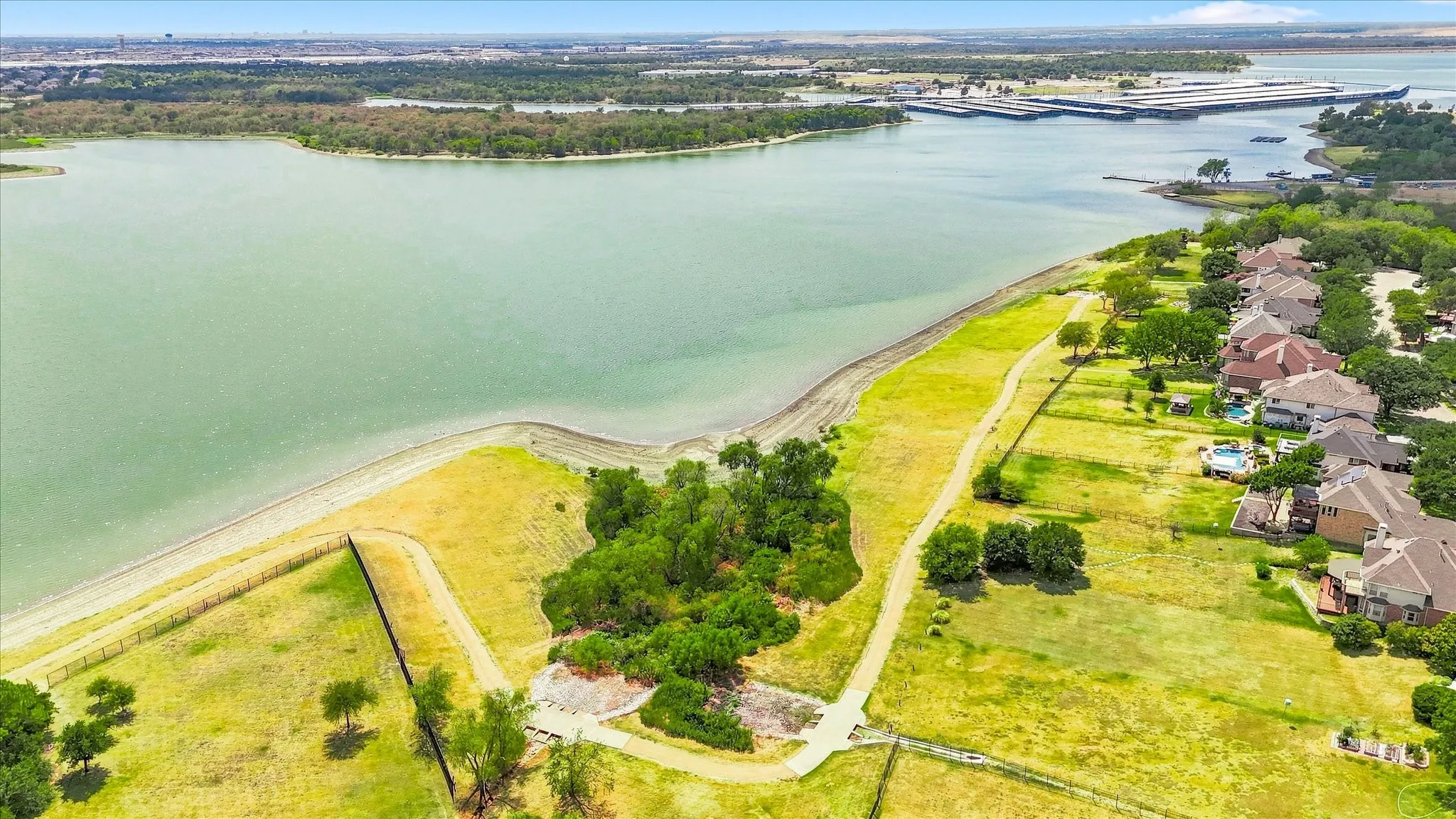 Single Family Residence For Sale in Denton County , 6621 Alliance Drive, The Colony, Texas 75056, 4 Bedroom, 3 Bathroom, 2 Garage spaces, 2,330 Sqft, built in 2002, mls#21382251, Real Estate Agent in The Colony, Homes For Sale in Denton county, Homes For Sale in The Colony, Realtor in The Colony Texas, Real Estate Brokerage Independent Realty Texas, Luminita Cordes Realtor