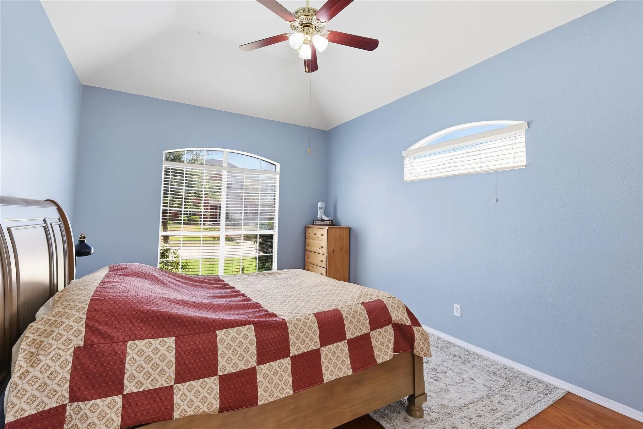 Single Family Residence For Sale in Denton County , 6621 Alliance Drive, The Colony, Texas 75056, 4 Bedroom, 3 Bathroom, 2 Garage spaces, 2,330 Sqft, built in 2002, mls#21382251, Real Estate Agent in The Colony, Homes For Sale in Denton county, Homes For Sale in The Colony, Realtor in The Colony Texas, Real Estate Brokerage Independent Realty Texas, Luminita Cordes Realtor