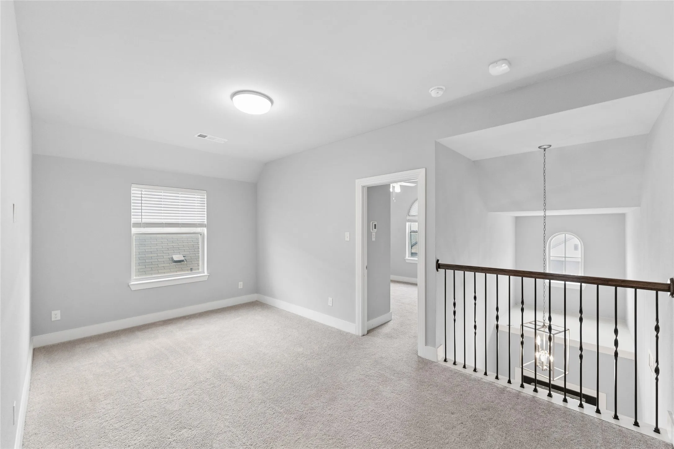 Single Family Residence For Sale in Denton County , 1317 Thrasher Drive, Little Elm, Texas 75068, 4 Bedroom, 3 Bathroom, 2 Garage spaces, 2,624 Sqft, built in 2020, mls#21396493, Real Estate Agent in Little Elm, Homes For Sale in Denton county, Homes For Sale in Little Elm, Realtor in Little Elm Texas, Real Estate Brokerage Independent Realty Texas, Luminita Cordes Realtor