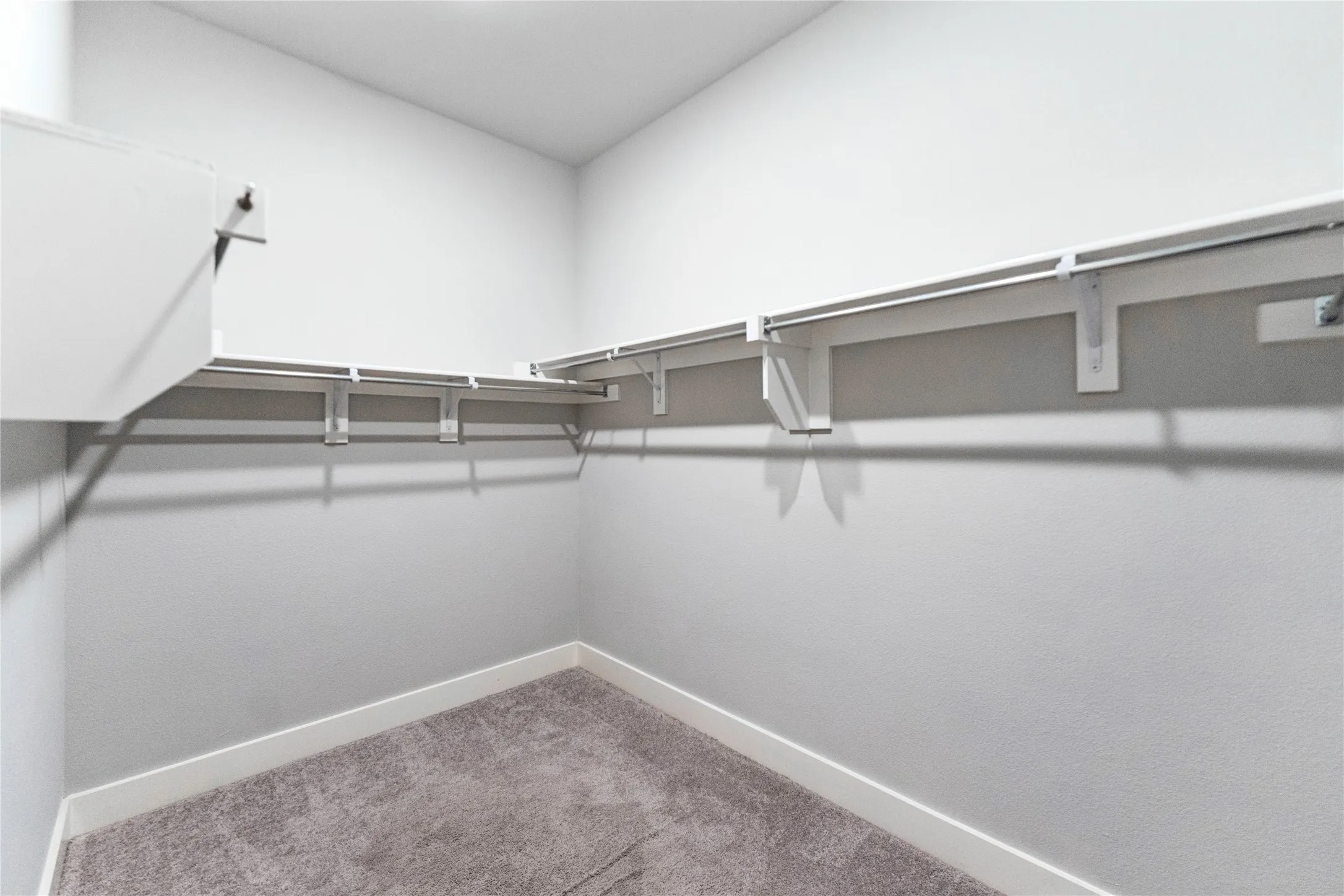 Single Family Residence For Sale in Denton County , 1317 Thrasher Drive, Little Elm, Texas 75068, 4 Bedroom, 3 Bathroom, 2 Garage spaces, 2,624 Sqft, built in 2020, mls#21396493, Real Estate Agent in Little Elm, Homes For Sale in Denton county, Homes For Sale in Little Elm, Realtor in Little Elm Texas, Real Estate Brokerage Independent Realty Texas, Luminita Cordes Realtor