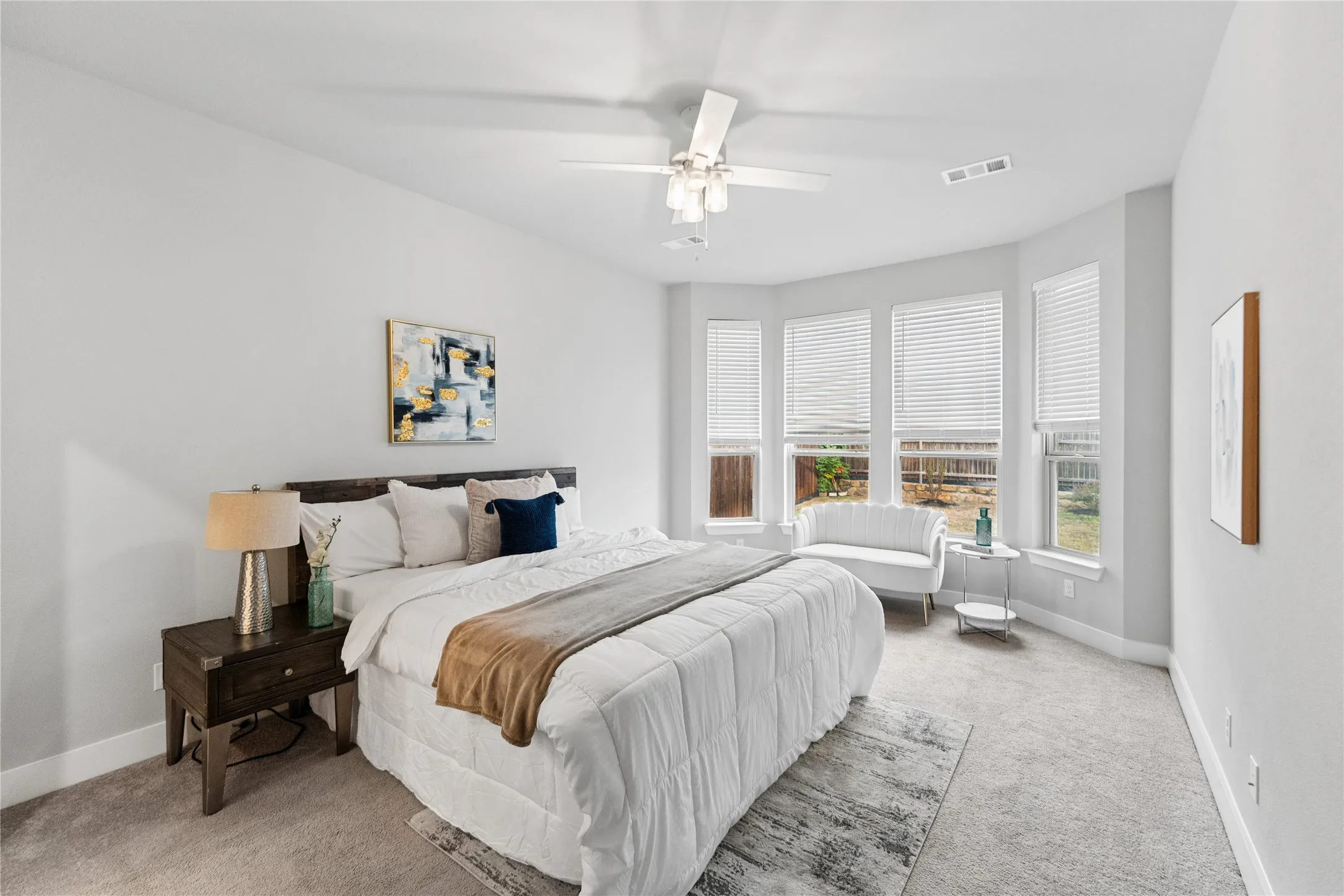 Single Family Residence For Sale in Denton County , 1317 Thrasher Drive, Little Elm, Texas 75068, 4 Bedroom, 3 Bathroom, 2 Garage spaces, 2,624 Sqft, built in 2020, mls#21396493, Real Estate Agent in Little Elm, Homes For Sale in Denton county, Homes For Sale in Little Elm, Realtor in Little Elm Texas, Real Estate Brokerage Independent Realty Texas, Luminita Cordes Realtor