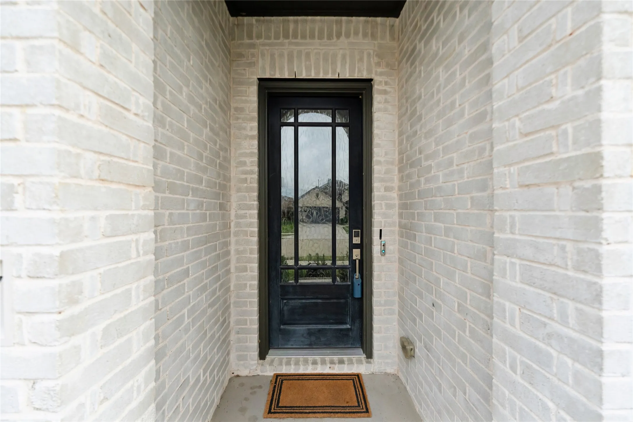 Single Family Residence For Sale in Denton County , 1317 Thrasher Drive, Little Elm, Texas 75068, 4 Bedroom, 3 Bathroom, 2 Garage spaces, 2,624 Sqft, built in 2020, mls#21396493, Real Estate Agent in Little Elm, Homes For Sale in Denton county, Homes For Sale in Little Elm, Realtor in Little Elm Texas, Real Estate Brokerage Independent Realty Texas, Luminita Cordes Realtor