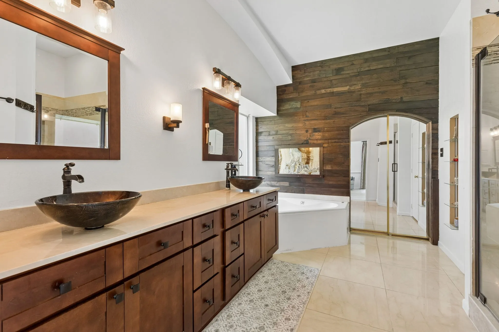Single Family Residence For Rent in Collin County , 708 Brookwater Drive, Mc Kinney, Texas 75071, 5 Bedroom, 4 Bathroom, 2 Garage spaces, 3,016 Sqft, built in 2003, mls#21397756, Real Estate Agent in Mc Kinney, Homes For Rent in Collin county, Homes For Rent in Mc Kinney, Realtor in Mc Kinney Texas, Real Estate Brokerage Independent Realty Texas, Luminita Cordes Realtor