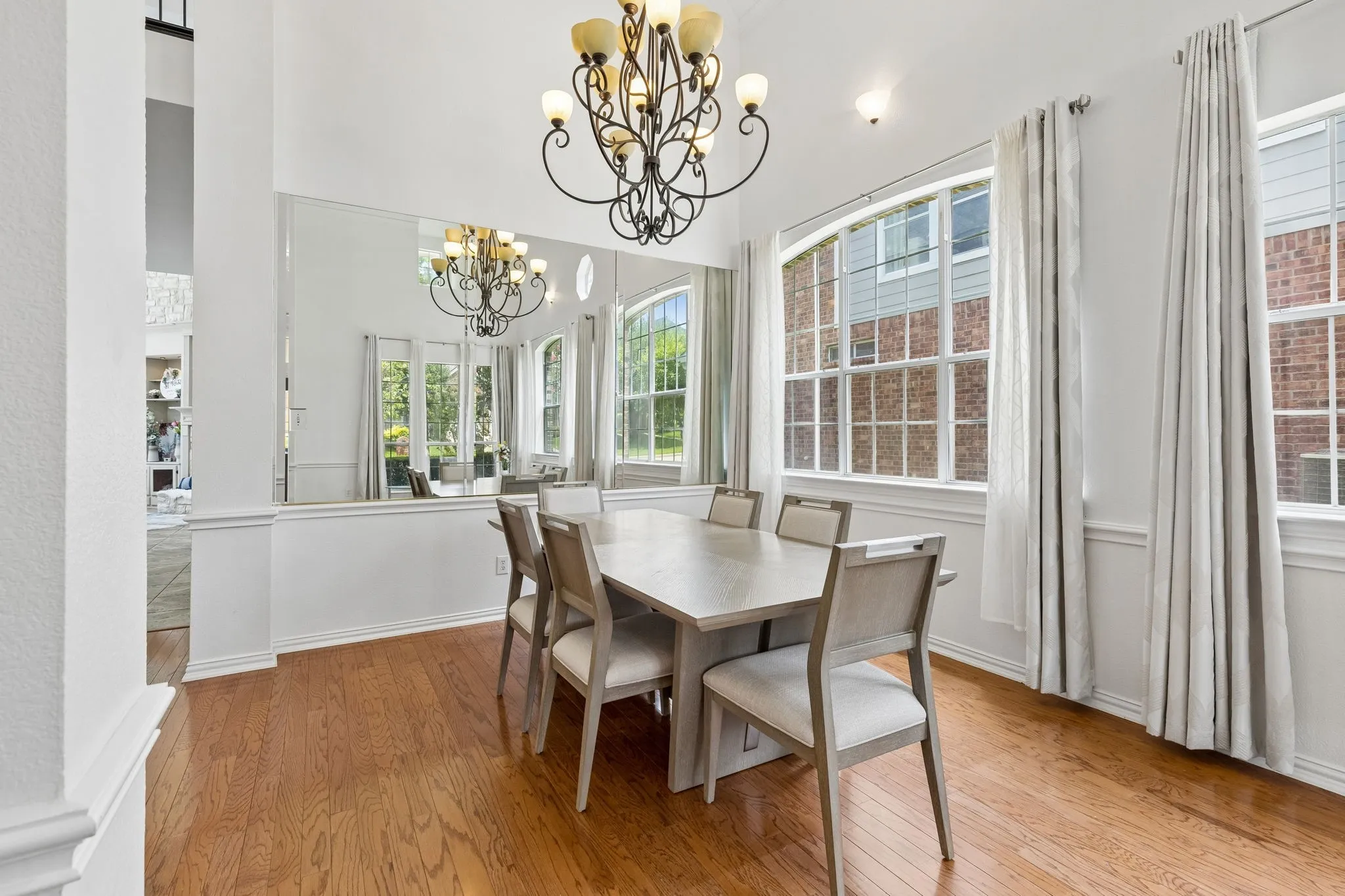 Single Family Residence For Rent in Collin County , 708 Brookwater Drive, Mc Kinney, Texas 75071, 5 Bedroom, 4 Bathroom, 2 Garage spaces, 3,016 Sqft, built in 2003, mls#21397756, Real Estate Agent in Mc Kinney, Homes For Rent in Collin county, Homes For Rent in Mc Kinney, Realtor in Mc Kinney Texas, Real Estate Brokerage Independent Realty Texas, Luminita Cordes Realtor