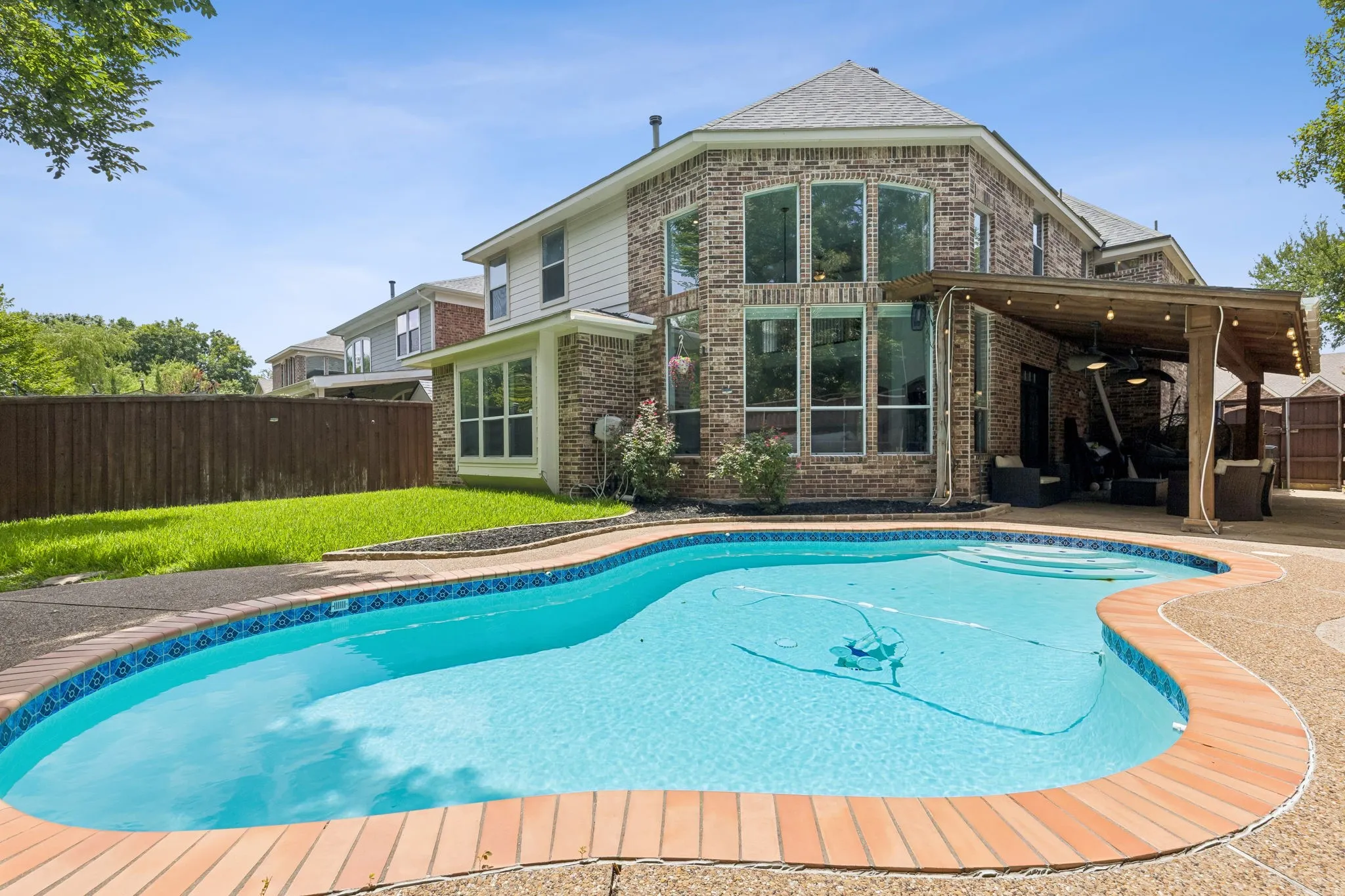 Single Family Residence For Rent in Collin County , 708 Brookwater Drive, Mc Kinney, Texas 75071, 5 Bedroom, 4 Bathroom, 2 Garage spaces, 3,016 Sqft, built in 2003, mls#21397756, Real Estate Agent in Mc Kinney, Homes For Rent in Collin county, Homes For Rent in Mc Kinney, Realtor in Mc Kinney Texas, Real Estate Brokerage Independent Realty Texas, Luminita Cordes Realtor