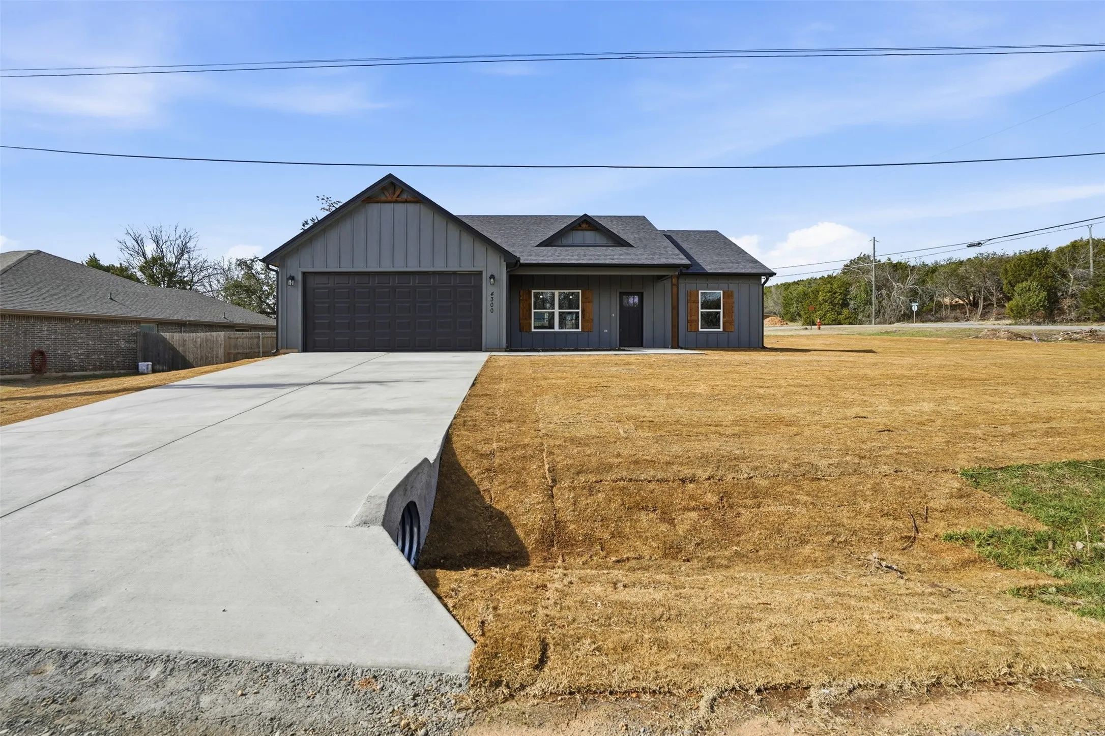 Single Family Residence For Sale in Hood County , 4300 Lucero Drive, Granbury, Texas 76048, 3 Bedroom, 2 Bathroom, 2 Garage spaces, 1,760 Sqft, built in 2025, mls#21397778, Real Estate Agent in Granbury, Homes For Sale in Hood county, Homes For Sale in Granbury, Realtor in Granbury Texas, Real Estate Brokerage Independent Realty Texas, Luminita Cordes Realtor