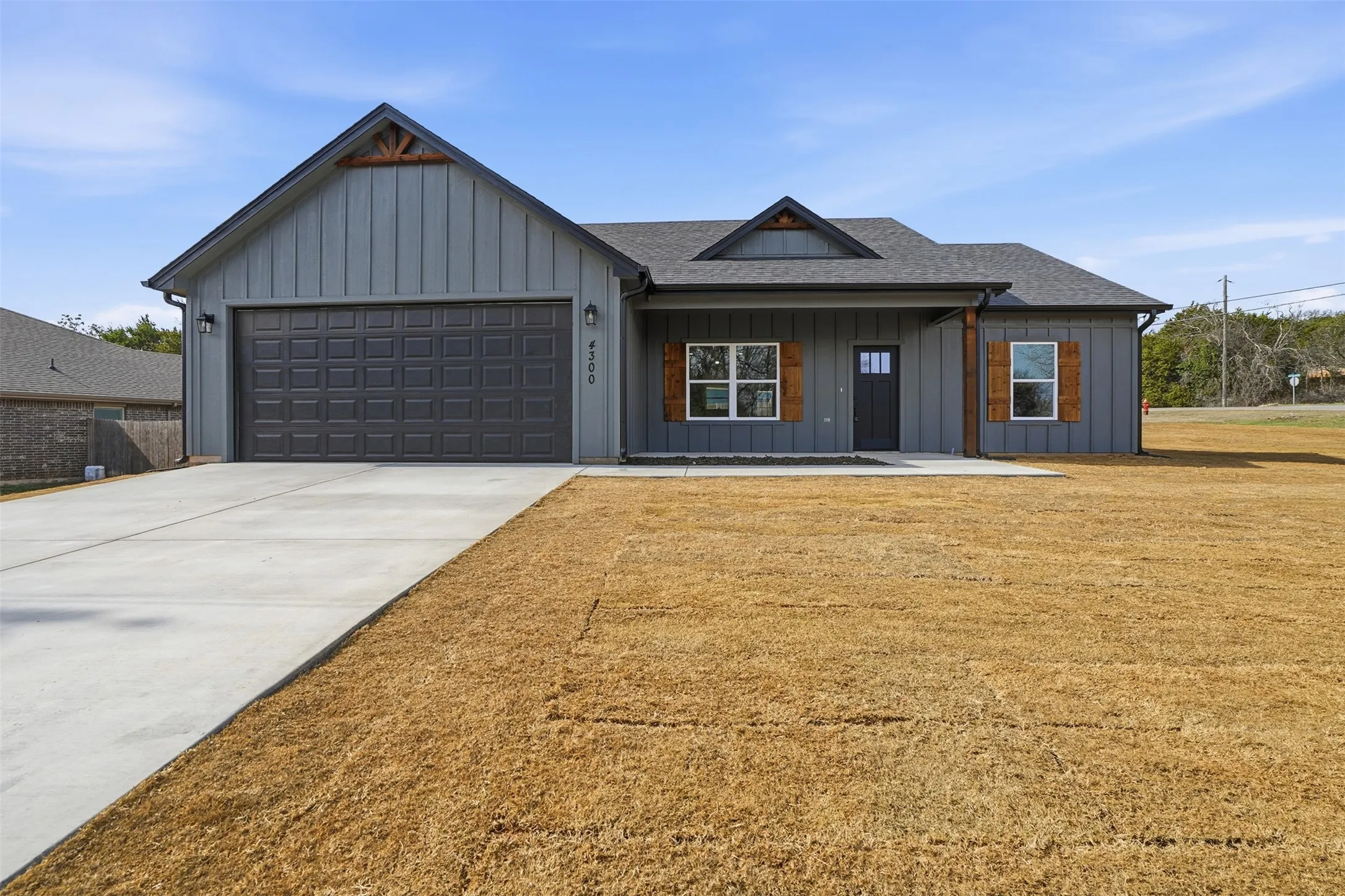 Single Family Residence For Sale in Hood County , 4300 Lucero Drive, Granbury, Texas 76048, 3 Bedroom, 2 Bathroom, 2 Garage spaces, 1,760 Sqft, built in 2025, mls#21397778, Real Estate Agent in Granbury, Homes For Sale in Hood county, Homes For Sale in Granbury, Realtor in Granbury Texas, Real Estate Brokerage Independent Realty Texas, Luminita Cordes Realtor