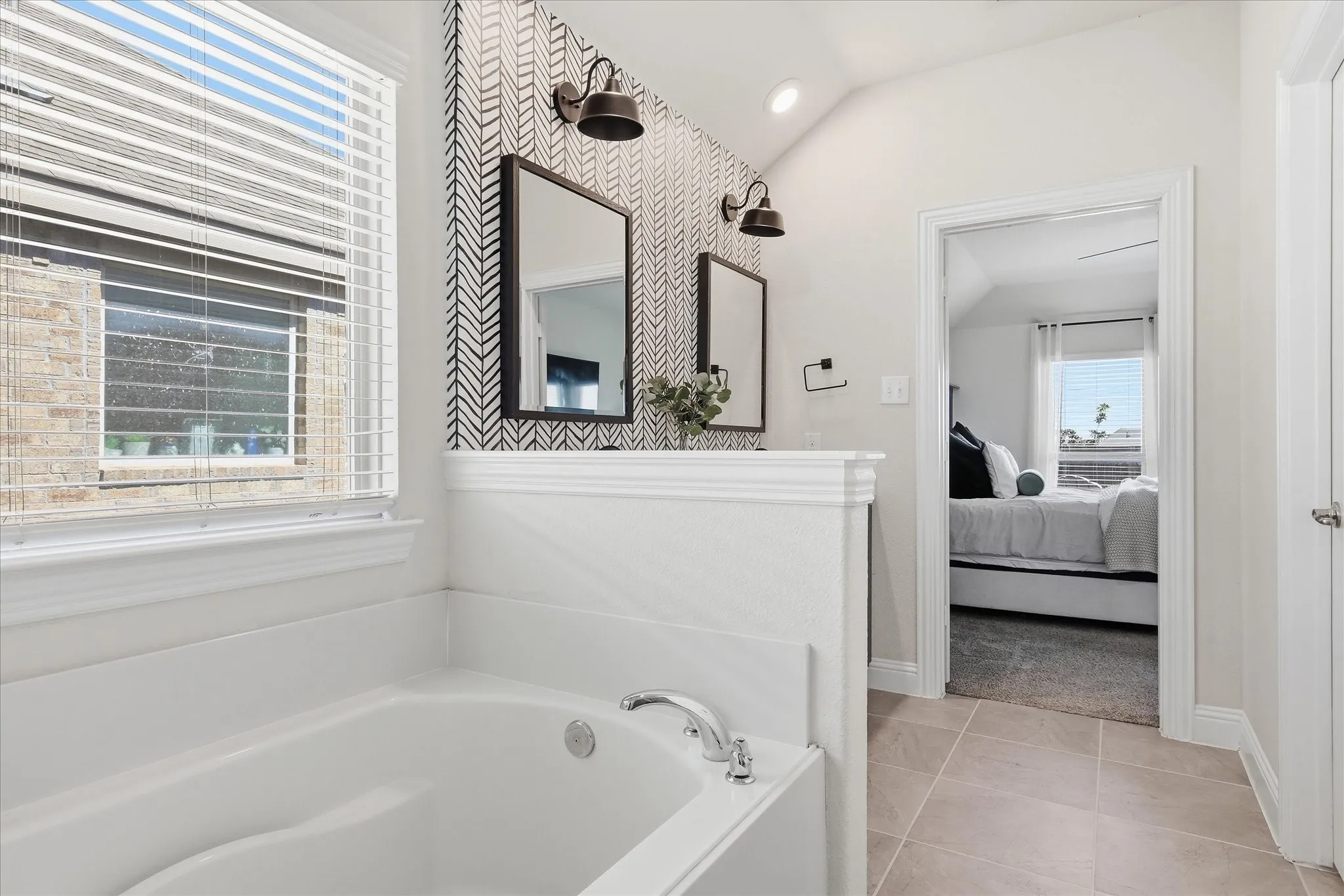 Single Family Residence For Sale in Denton County , 2804 Ainsworth Road, Aubrey, Texas 76227, 3 Bedroom, 2 Bathroom, 2 Garage spaces, 1,882 Sqft, built in 2019, mls#21397804, Real Estate Agent in Aubrey, Homes For Sale in Denton county, Homes For Sale in Aubrey, Realtor in Aubrey Texas, Real Estate Brokerage Independent Realty Texas, Luminita Cordes Realtor