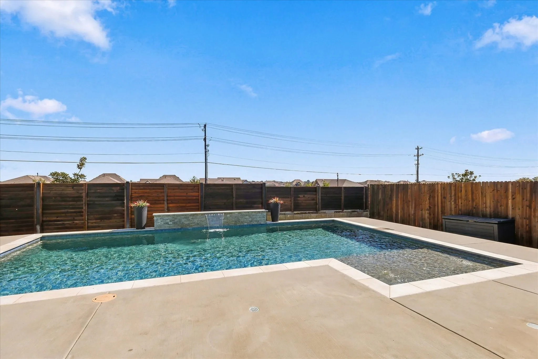 Single Family Residence For Sale in Denton County , 2804 Ainsworth Road, Aubrey, Texas 76227, 3 Bedroom, 2 Bathroom, 2 Garage spaces, 1,882 Sqft, built in 2019, mls#21397804, Real Estate Agent in Aubrey, Homes For Sale in Denton county, Homes For Sale in Aubrey, Realtor in Aubrey Texas, Real Estate Brokerage Independent Realty Texas, Luminita Cordes Realtor