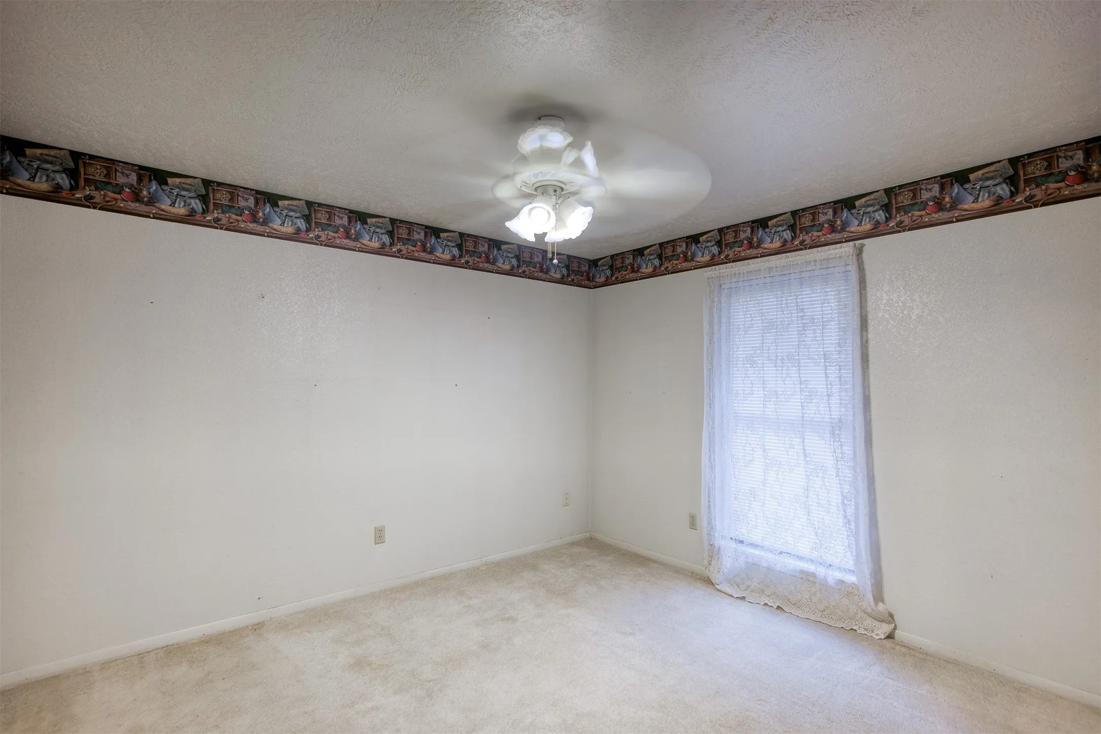 Single Family Residence For Sale in Anderson County , 1690 An County Road 359, Palestine, Texas 75803, 3 Bedroom, 2 Bathroom, 2 Garage spaces, 1,668 Sqft, built in 1985, mls#21397786, Real Estate Agent in Palestine, Homes For Sale in Anderson county, Homes For Sale in Palestine, Realtor in Palestine Texas, Real Estate Brokerage Independent Realty Texas, Luminita Cordes Realtor