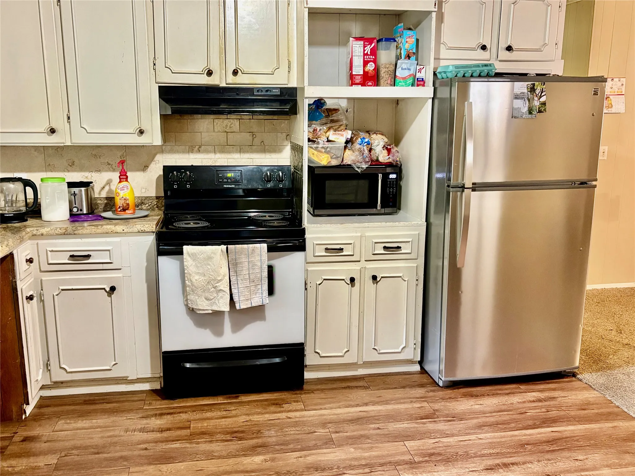 Single Family Residence For Sale in Hopkins County , 416 Ross Street E, Sulphur Springs, Texas 75482, 3 Bedroom, 2 Bathroom, Garage spaces, 1,540 Sqft, built in 1963, mls#21397404, Real Estate Agent in Sulphur Springs, Homes For Sale in Hopkins county, Homes For Sale in Sulphur Springs, Realtor in Sulphur Springs Texas, Real Estate Brokerage Independent Realty Texas, Luminita Cordes Realtor