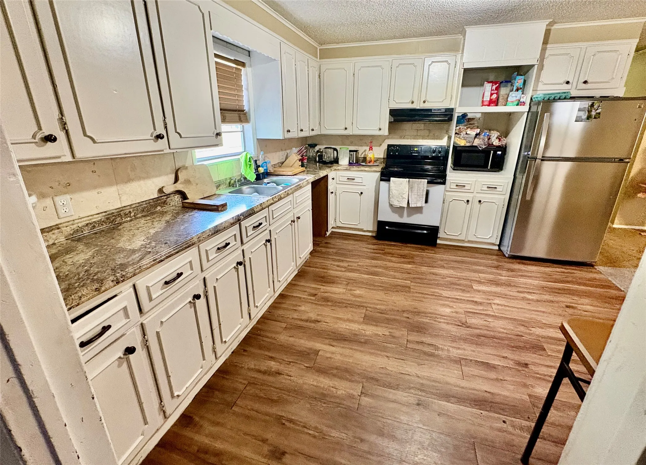 Single Family Residence For Sale in Hopkins County , 416 Ross Street E, Sulphur Springs, Texas 75482, 3 Bedroom, 2 Bathroom, Garage spaces, 1,540 Sqft, built in 1963, mls#21397404, Real Estate Agent in Sulphur Springs, Homes For Sale in Hopkins county, Homes For Sale in Sulphur Springs, Realtor in Sulphur Springs Texas, Real Estate Brokerage Independent Realty Texas, Luminita Cordes Realtor