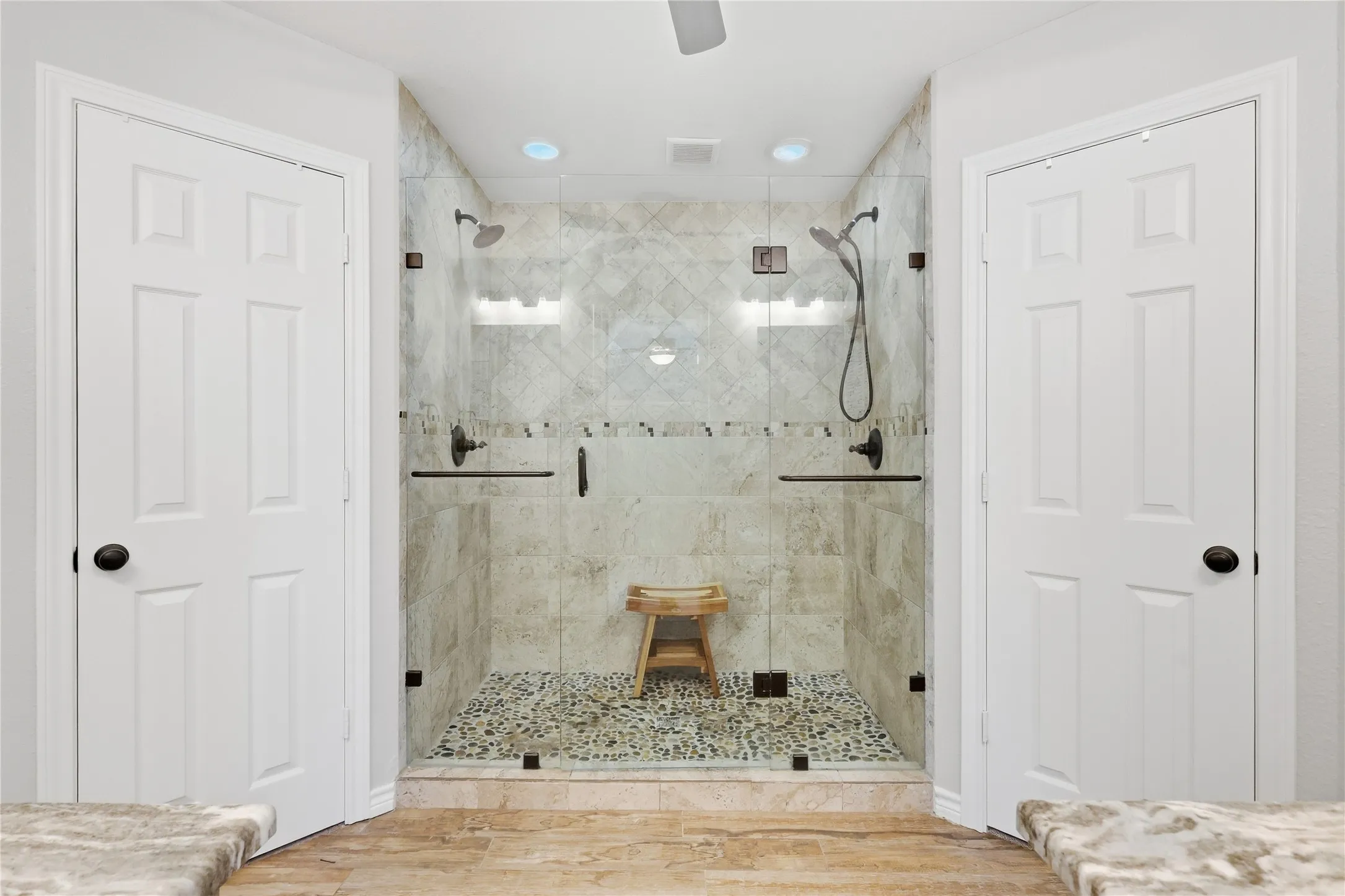Single Family Residence For Sale in Collin County , 1201 E Stone Road, Wylie, Texas 75098, 3 Bedroom, 3 Bathroom, 3 Garage spaces, 2,843 Sqft, built in 1986, mls#21393089, Real Estate Agent in Wylie, Homes For Sale in Collin county, Homes For Sale in Wylie, Realtor in Wylie Texas, Real Estate Brokerage Independent Realty Texas, Luminita Cordes Realtor