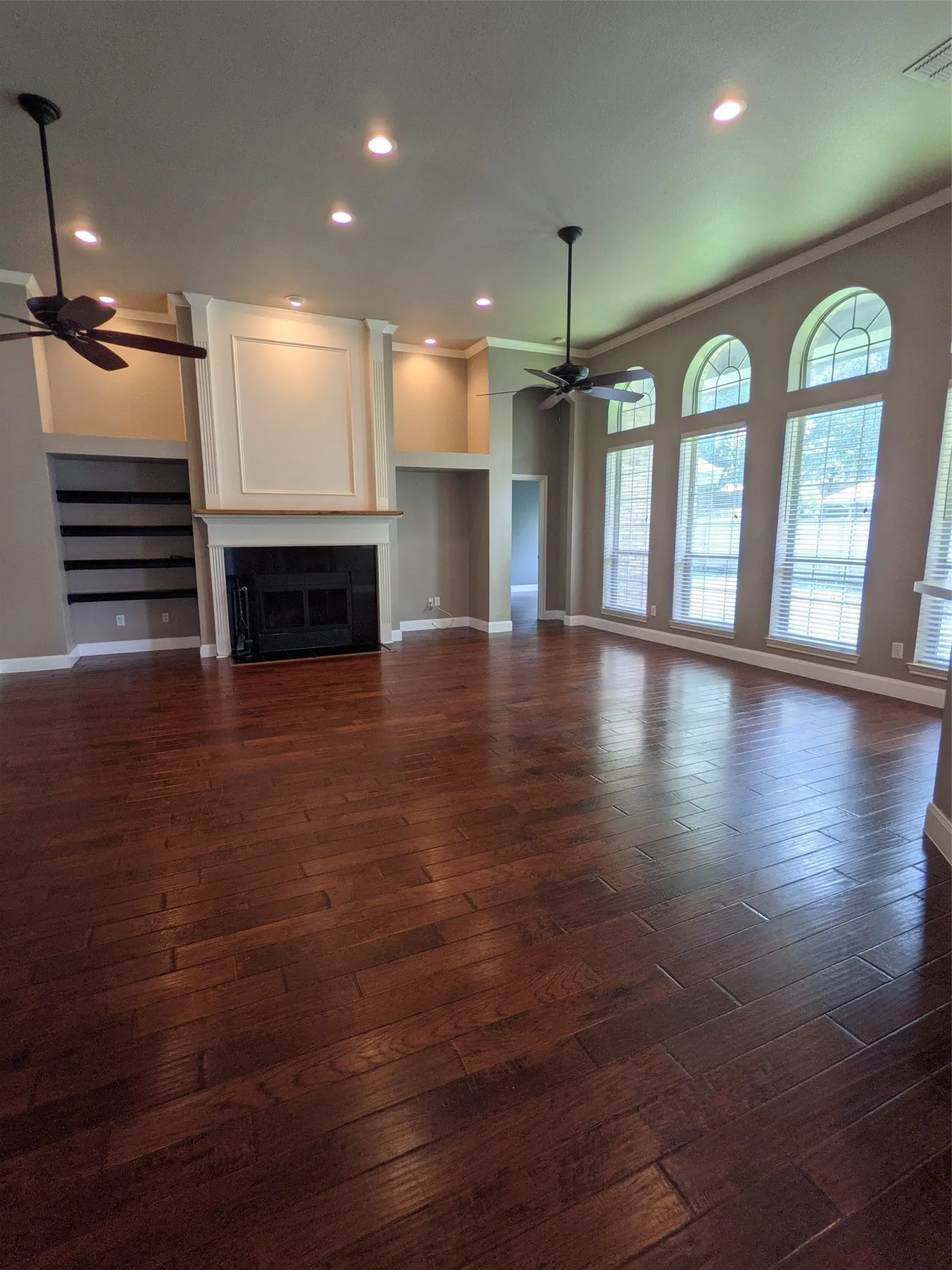 Single Family Residence For Rent in Denton County , 310 Chisholm Trail, Argyle, Texas 76226, 4 Bedroom, 2 Bathroom, 2 Garage spaces, 2,402 Sqft, built in 1997, mls#21397862, Real Estate Agent in Argyle, Homes For Rent in Denton county, Homes For Rent in Argyle, Realtor in Argyle Texas, Real Estate Brokerage Independent Realty Texas, Luminita Cordes Realtor