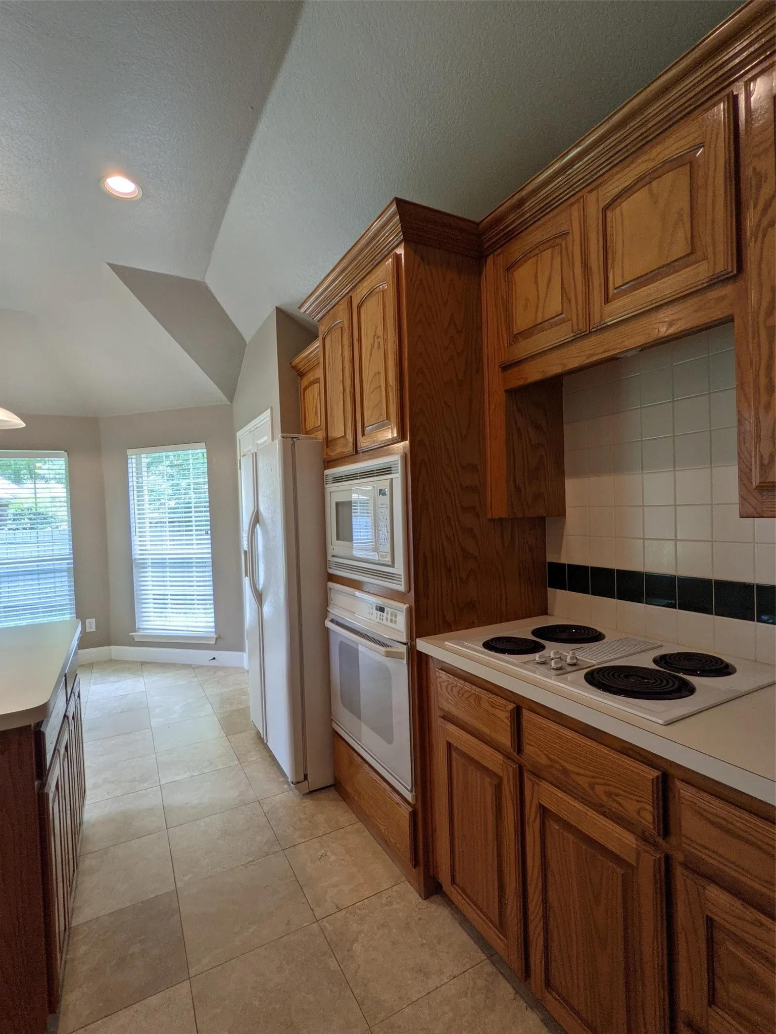 Single Family Residence For Rent in Denton County , 310 Chisholm Trail, Argyle, Texas 76226, 4 Bedroom, 2 Bathroom, 2 Garage spaces, 2,402 Sqft, built in 1997, mls#21397862, Real Estate Agent in Argyle, Homes For Rent in Denton county, Homes For Rent in Argyle, Realtor in Argyle Texas, Real Estate Brokerage Independent Realty Texas, Luminita Cordes Realtor