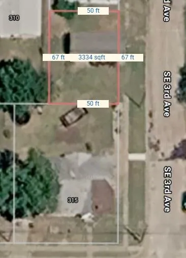 Single Family Residence For Sale in Palo Pinto County , 315 Martin Luther King Jr Street, Mineral Wells, Texas 76067, 2 Bedroom, 1 Bathroom, 1 Garage spaces, 1,942 Sqft, built in 1960, mls#21397591, Real Estate Agent in Mineral Wells, Homes For Sale in Palo Pinto county, Homes For Sale in Mineral Wells, Realtor in Mineral Wells Texas, Real Estate Brokerage Independent Realty Texas, Luminita Cordes Realtor