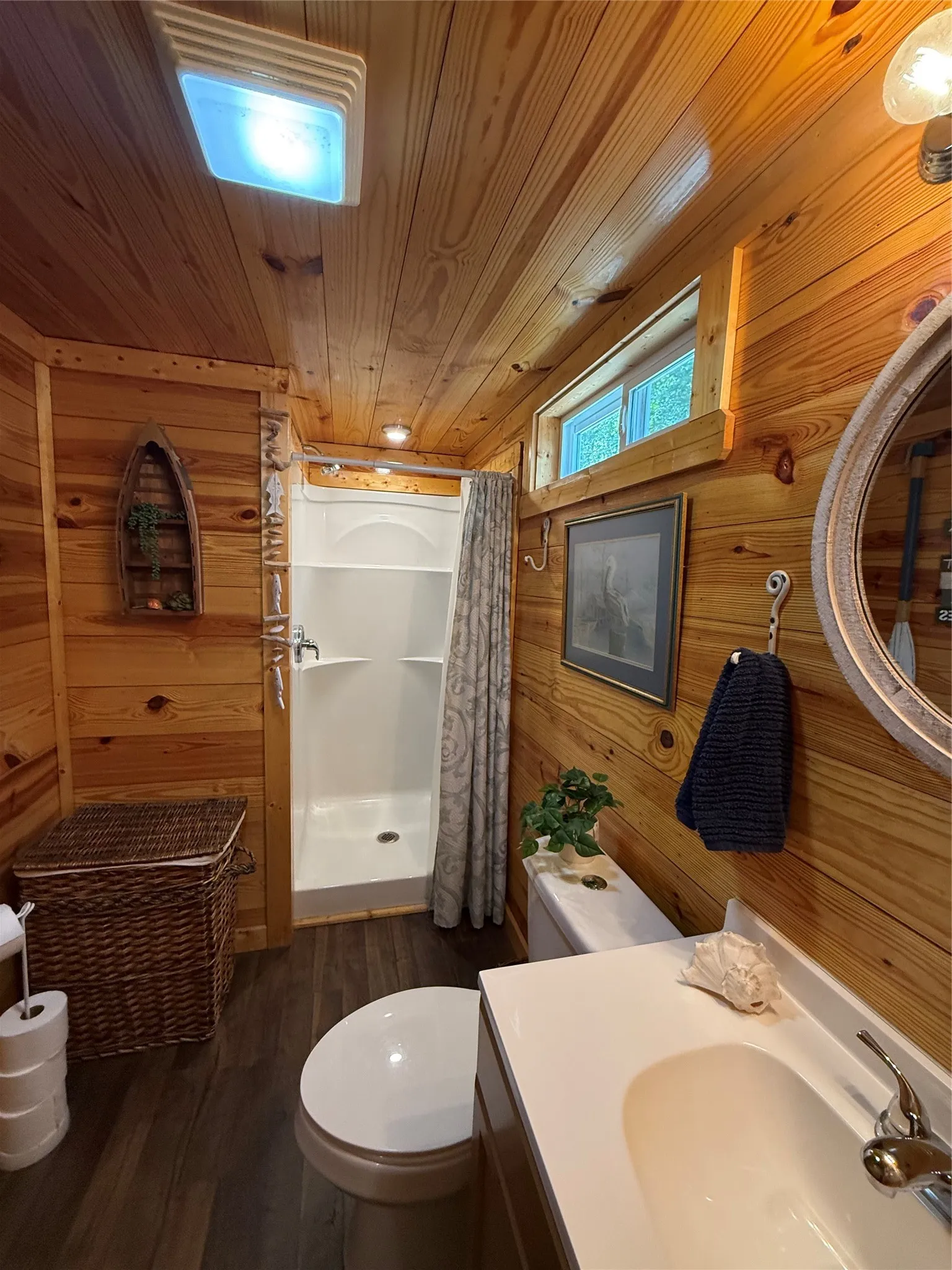 Single Family Residence For Sale in Wood County , 927 Indian Gap, Quitman, Texas 75783, 2 Bedroom, 2 Bathroom, Garage spaces, 750 Sqft, built in 2020, mls#21397794, Real Estate Agent in Quitman, Homes For Sale in Wood county, Homes For Sale in Quitman, Realtor in Quitman Texas, Real Estate Brokerage Independent Realty Texas, Luminita Cordes Realtor