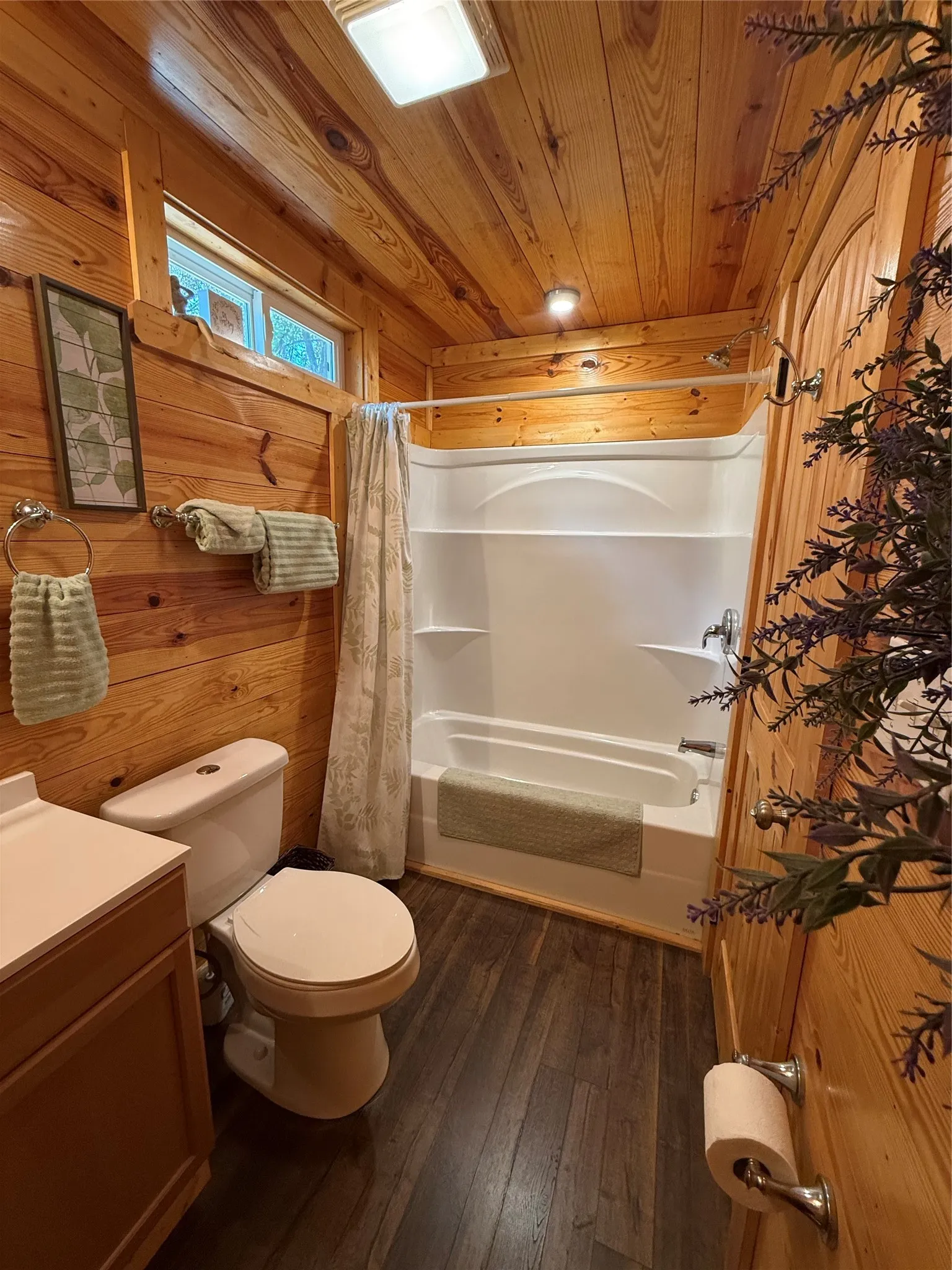 Single Family Residence For Sale in Wood County , 927 Indian Gap, Quitman, Texas 75783, 2 Bedroom, 2 Bathroom, Garage spaces, 750 Sqft, built in 2020, mls#21397794, Real Estate Agent in Quitman, Homes For Sale in Wood county, Homes For Sale in Quitman, Realtor in Quitman Texas, Real Estate Brokerage Independent Realty Texas, Luminita Cordes Realtor