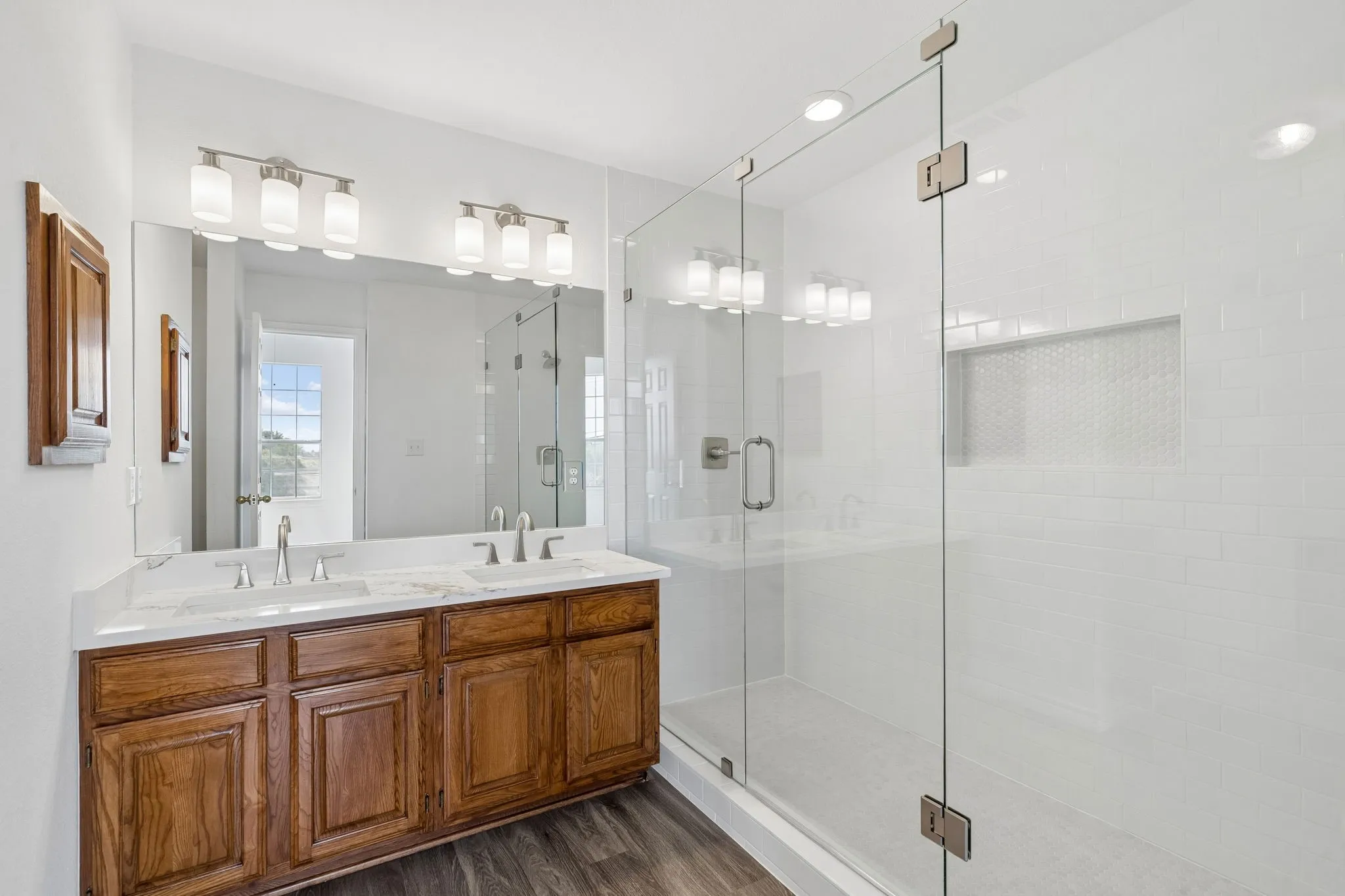 Single Family Residence For Sale in Dallas County , 1609 Blackburn Road, Sachse, Texas 75048, 4 Bedroom, 3 Bathroom, 2 Garage spaces, 2,090 Sqft, built in 1993, mls#21397781, Real Estate Agent in Sachse, Homes For Sale in Dallas county, Homes For Sale in Sachse, Realtor in Sachse Texas, Real Estate Brokerage Independent Realty Texas, Luminita Cordes Realtor