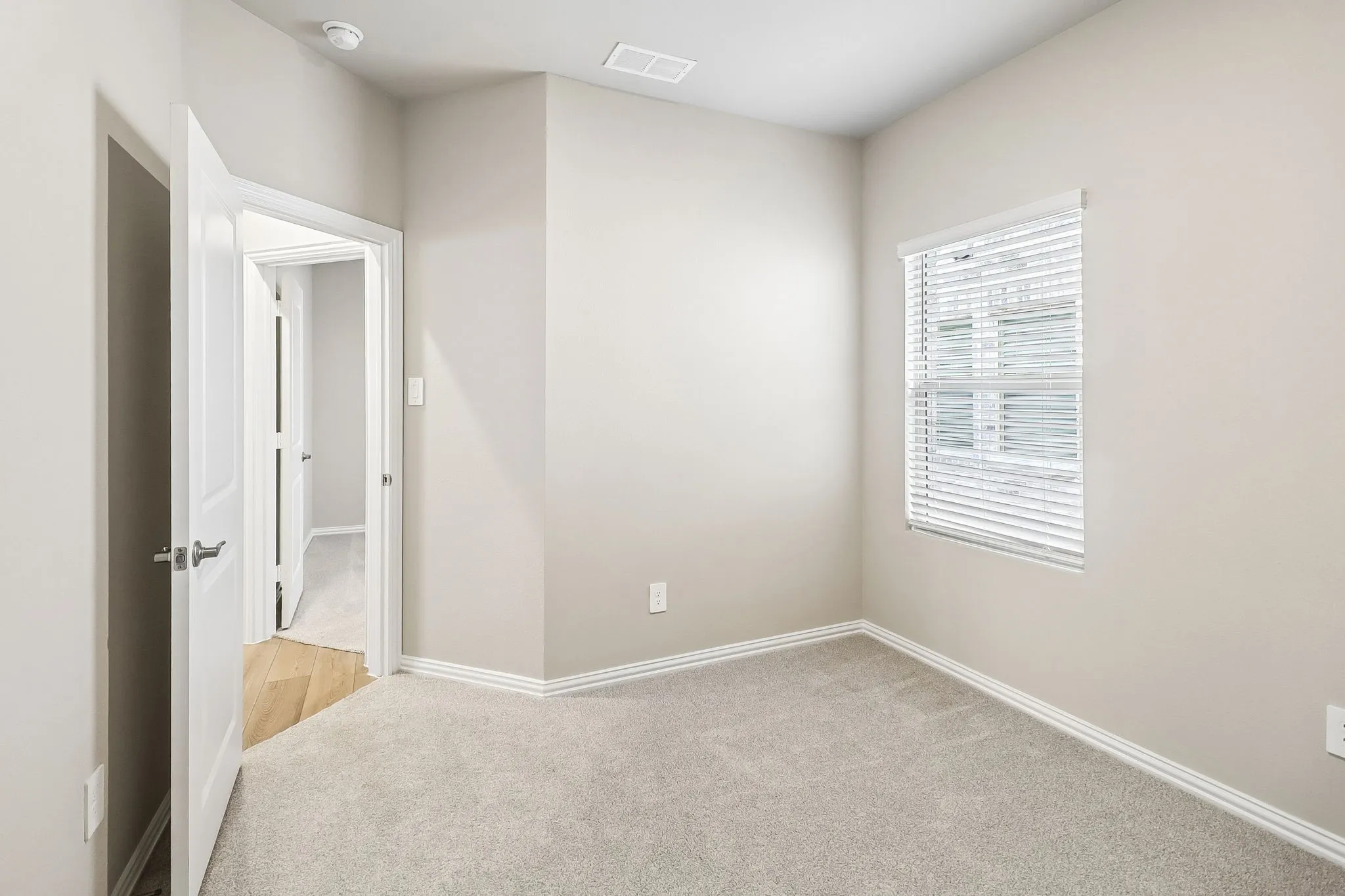 Photo is not of the actual home, but is an inspirational photo of builder’s model home and may depict options, furnishings, and/or decorator features that are not included.