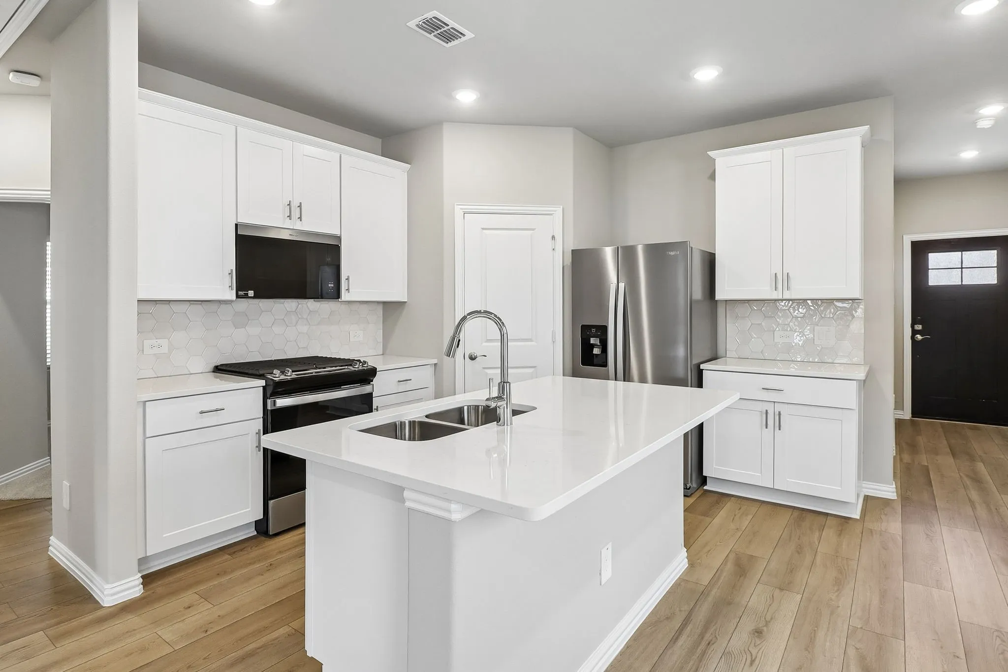 Single Family Residence For Sale in Collin County , 121 Winchester Hill Lane, Princeton, Texas 75071, 3 Bedroom, 2 Bathroom, 2 Garage spaces, 1,475 Sqft, built in 2026, mls#21397387, Real Estate Agent in Princeton, Homes For Sale in Collin county, Homes For Sale in Princeton, Realtor in Princeton Texas, Real Estate Brokerage Independent Realty Texas, Luminita Cordes Realtor