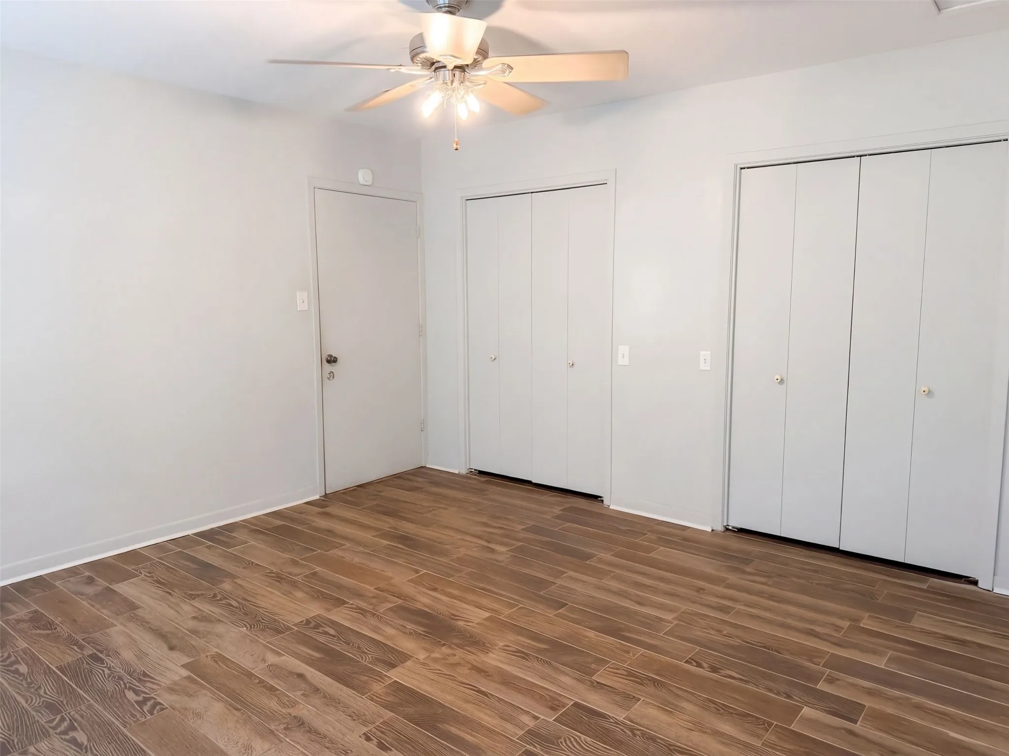 Single Family Residence For Sale in Anderson County , 1113 S Sylvan Avenue, Palestine, Texas 75801, 3 Bedroom, 2 Bathroom, 2 Garage spaces, 2,184 Sqft, built in 1938, mls#21397873, Real Estate Agent in Palestine, Homes For Sale in Anderson county, Homes For Sale in Palestine, Realtor in Palestine Texas, Real Estate Brokerage Independent Realty Texas, Luminita Cordes Realtor