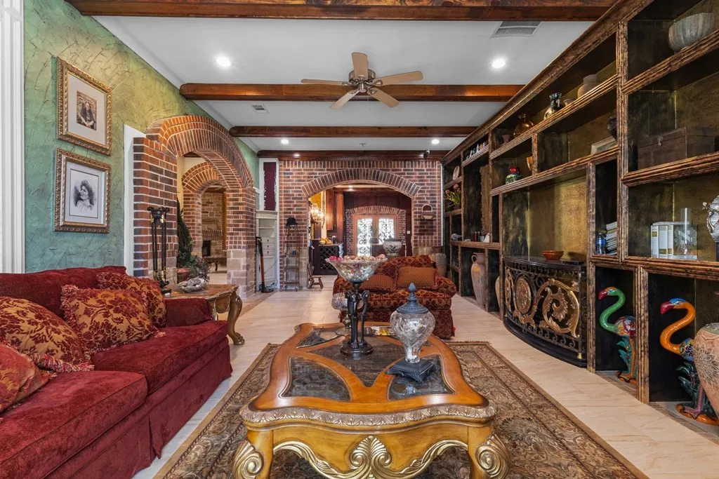 Single Family Residence For Sale in Kaufman County , 17909 Terrace Drive, Kemp, Texas 75143, 4 Bedroom, 3 Bathroom, 3 Garage spaces, 3,476 Sqft, built in 2016, mls#21397893, Real Estate Agent in Kemp, Homes For Sale in Kaufman county, Homes For Sale in Kemp, Realtor in Kemp Texas, Real Estate Brokerage Independent Realty Texas, Luminita Cordes Realtor