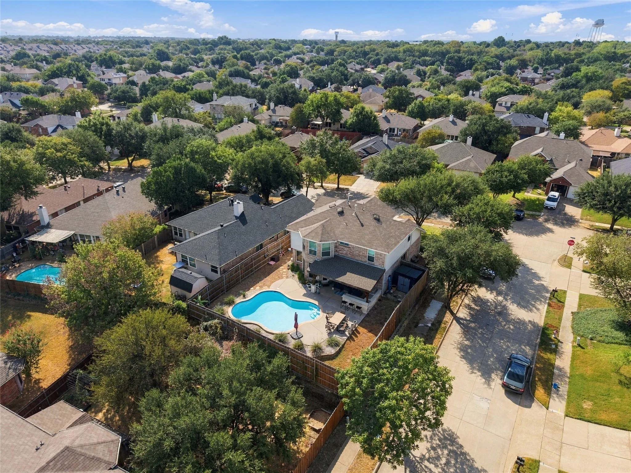 Single Family Residence For Sale in Denton County , 3005 Alcove Lane, Corinth, Texas 76210, 3 Bedroom, 3 Bathroom, 2 Garage spaces, 2,359 Sqft, built in 1998, mls#21397139, Real Estate Agent in Corinth, Homes For Sale in Denton county, Homes For Sale in Corinth, Realtor in Corinth Texas, Real Estate Brokerage Independent Realty Texas, Luminita Cordes Realtor