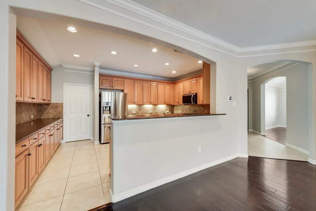 Single Family Residence For Rent in Denton County , 5846 Pinebrook Drive, The Colony, Texas 75056, 3 Bedroom, 2 Bathroom, 2 Garage spaces, 2,027 Sqft, built in 2007, mls#21397901, Real Estate Agent in The Colony, Homes For Rent in Denton county, Homes For Rent in The Colony, Realtor in The Colony Texas, Real Estate Brokerage Independent Realty Texas, Luminita Cordes Realtor