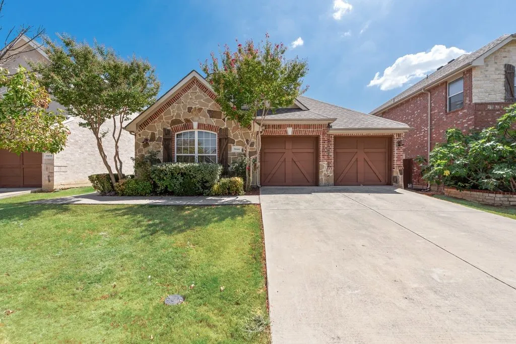 Single Family Residence For Rent in Denton County , 5846 Pinebrook Drive, The Colony, Texas 75056, 3 Bedroom, 2 Bathroom, 2 Garage spaces, 2,027 Sqft, built in 2007, mls#21397901, Real Estate Agent in The Colony, Homes For Rent in Denton county, Homes For Rent in The Colony, Realtor in The Colony Texas, Real Estate Brokerage Independent Realty Texas, Luminita Cordes Realtor