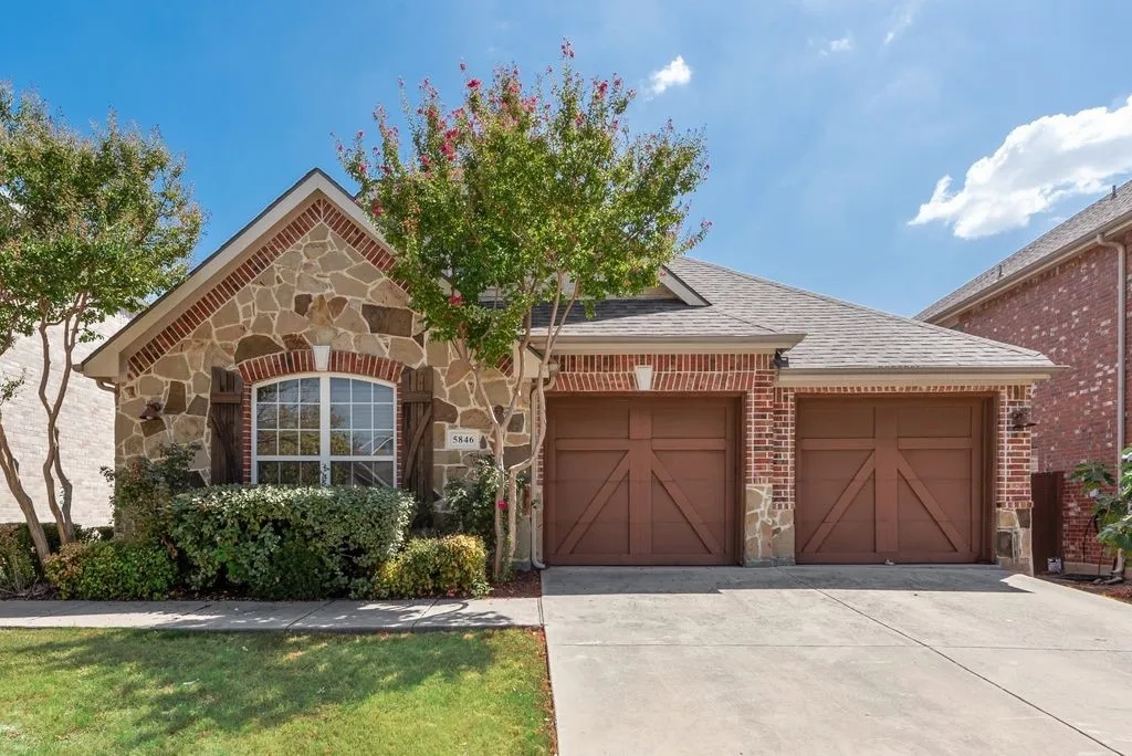Single Family Residence For Rent in Denton County , 5846 Pinebrook Drive, The Colony, Texas 75056, 3 Bedroom, 2 Bathroom, 2 Garage spaces, 2,027 Sqft, built in 2007, mls#21397901, Real Estate Agent in The Colony, Homes For Rent in Denton county, Homes For Rent in The Colony, Realtor in The Colony Texas, Real Estate Brokerage Independent Realty Texas, Luminita Cordes Realtor