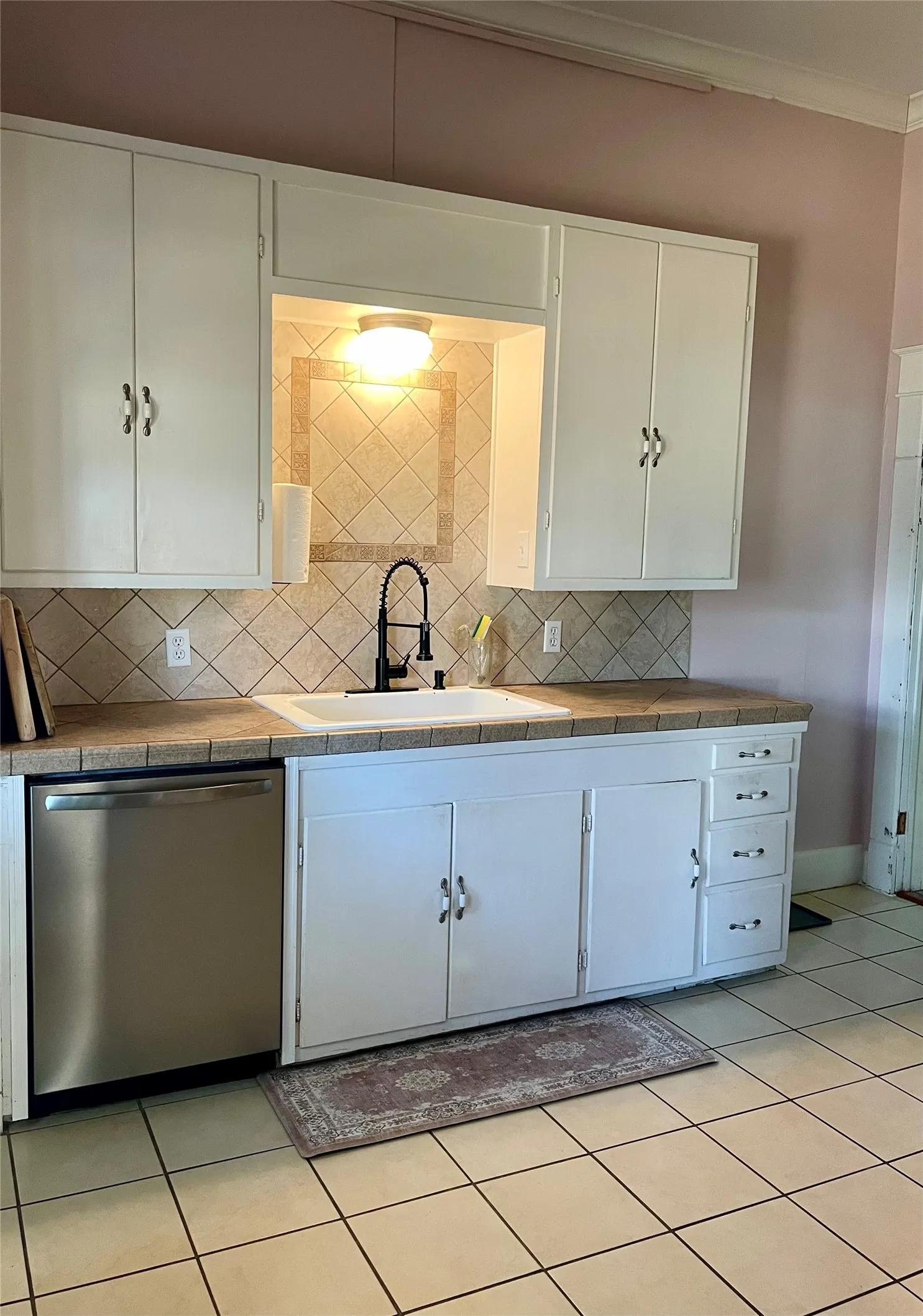 Single Family Residence For Sale in Callahan County , 200 N Avenue C, Cross Plains, Texas 76443, 3 Bedroom, 2 Bathroom, Garage spaces, 1,408 Sqft, built in 1910, mls#21397697, Real Estate Agent in Cross Plains, Homes For Sale in Callahan county, Homes For Sale in Cross Plains, Realtor in Cross Plains Texas, Real Estate Brokerage Independent Realty Texas, Luminita Cordes Realtor