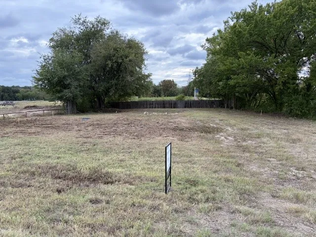 Unimproved Land For Sale in Johnson County , 800 S Parkway Drive, Alvarado, Texas 76009, 0, 0, Garage spaces, 0 Sqft, built in 0, mls#21397917, Real Estate Agent in Alvarado, Homes For Sale in Johnson county, Homes For Sale in Alvarado, Realtor in Alvarado Texas, Real Estate Brokerage Independent Realty Texas, Luminita Cordes Realtor