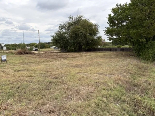Unimproved Land For Sale in Johnson County , 800 S Parkway Drive, Alvarado, Texas 76009, 0, 0, Garage spaces, 0 Sqft, built in 0, mls#21397917, Real Estate Agent in Alvarado, Homes For Sale in Johnson county, Homes For Sale in Alvarado, Realtor in Alvarado Texas, Real Estate Brokerage Independent Realty Texas, Luminita Cordes Realtor
