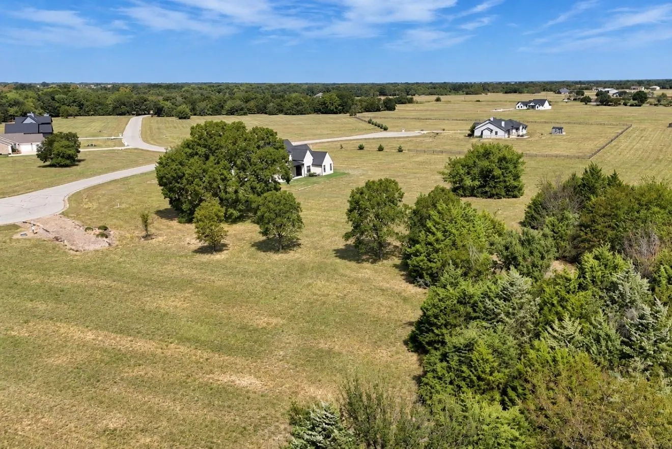 Unimproved Land For Sale in Navarro County , Lot 381 Waverunner, Corsicana, Texas 75109, 0, 0, Garage spaces, 0 Sqft, built in 0, mls#21395408, Real Estate Agent in Corsicana, Homes For Sale in Navarro county, Homes For Sale in Corsicana, Realtor in Corsicana Texas, Real Estate Brokerage Independent Realty Texas, Luminita Cordes Realtor