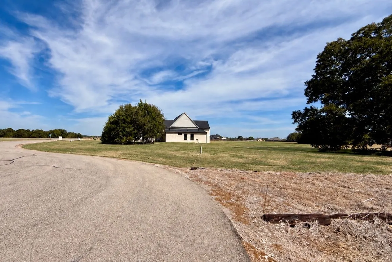 Unimproved Land For Sale in Navarro County , Lot 381 Waverunner, Corsicana, Texas 75109, 0, 0, Garage spaces, 0 Sqft, built in 0, mls#21395408, Real Estate Agent in Corsicana, Homes For Sale in Navarro county, Homes For Sale in Corsicana, Realtor in Corsicana Texas, Real Estate Brokerage Independent Realty Texas, Luminita Cordes Realtor