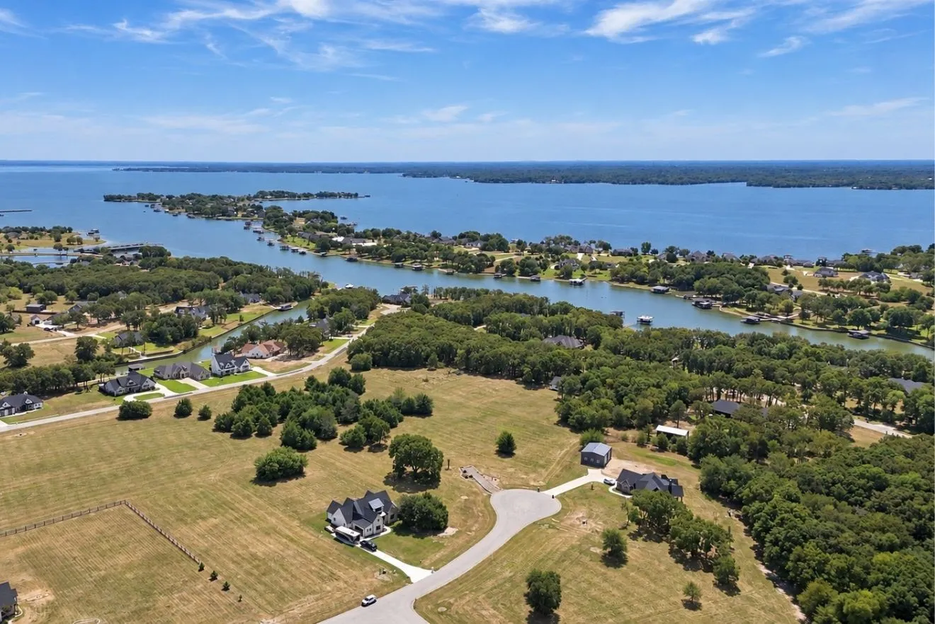 Unimproved Land For Sale in Navarro County , Lot 381 Waverunner, Corsicana, Texas 75109, 0, 0, Garage spaces, 0 Sqft, built in 0, mls#21395408, Real Estate Agent in Corsicana, Homes For Sale in Navarro county, Homes For Sale in Corsicana, Realtor in Corsicana Texas, Real Estate Brokerage Independent Realty Texas, Luminita Cordes Realtor