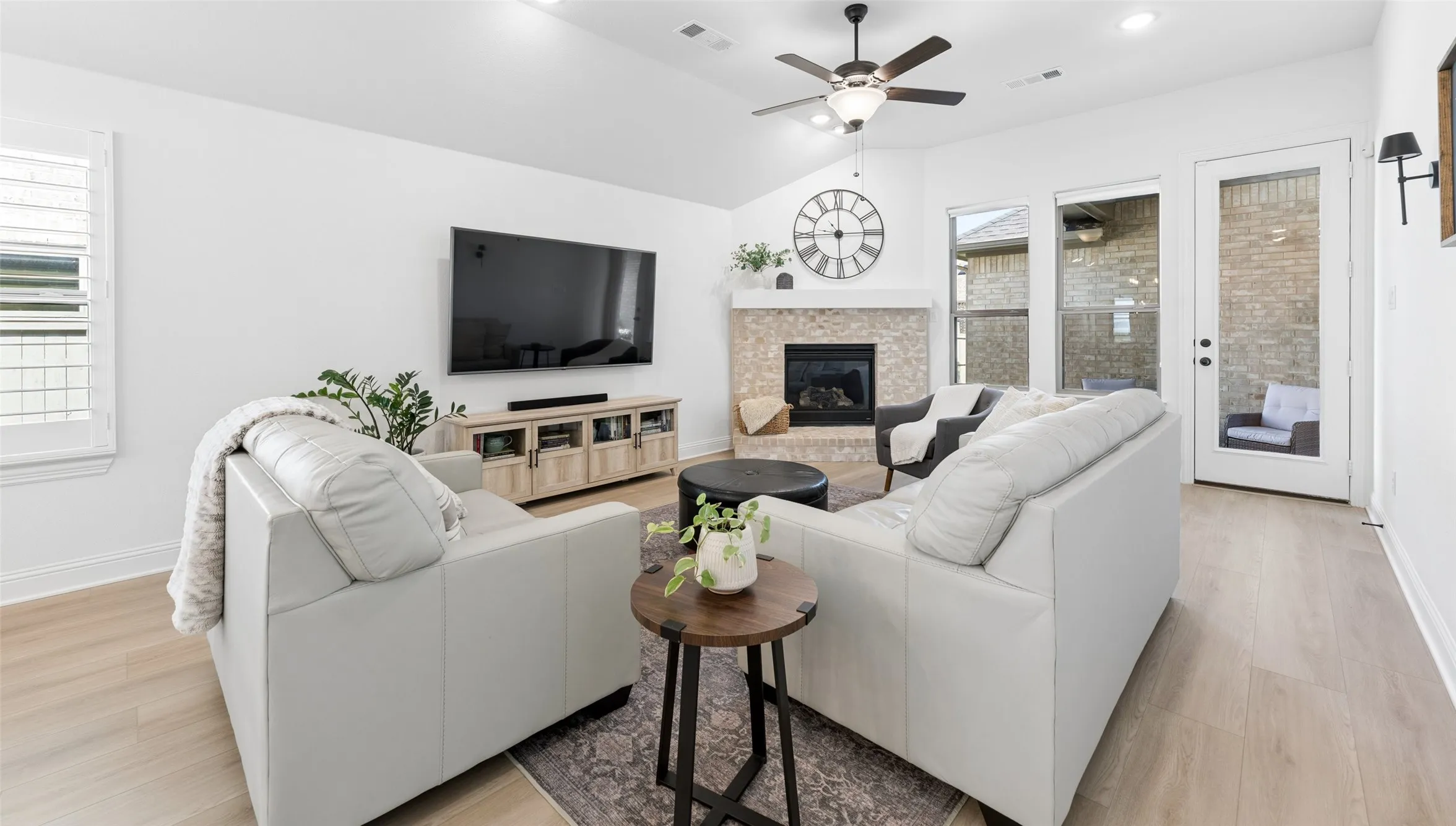 Single Family Residence For Rent in Denton County , 2324 Campfire Trail, Northlake, Texas 76247, 3 Bedroom, 2 Bathroom, 2 Garage spaces, 1,758 Sqft, built in 2024, mls#21397810, Real Estate Agent in Northlake, Homes For Rent in Denton county, Homes For Rent in Northlake, Realtor in Northlake Texas, Real Estate Brokerage Independent Realty Texas, Luminita Cordes Realtor
