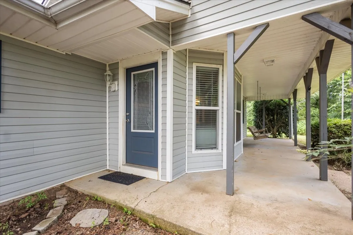 Single Family Residence For Sale in Upshur County , 2360 Elk Road, Gilmer, Texas 75644, 2 Bedroom, 2 Bathroom, Garage spaces, 1,325 Sqft, built in 1992, mls#21397942, Real Estate Agent in Gilmer, Homes For Sale in Upshur county, Homes For Sale in Gilmer, Realtor in Gilmer Texas, Real Estate Brokerage Independent Realty Texas, Luminita Cordes Realtor
