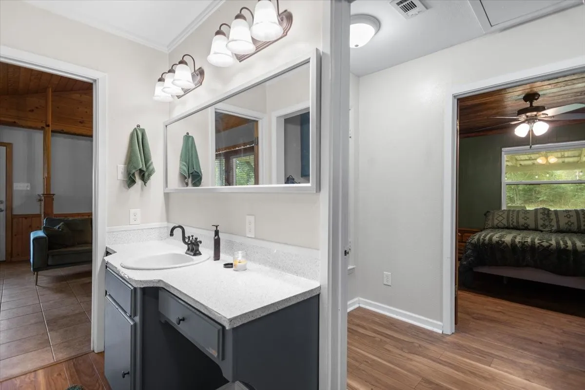 Single Family Residence For Sale in Upshur County , 2360 Elk Road, Gilmer, Texas 75644, 2 Bedroom, 2 Bathroom, Garage spaces, 1,325 Sqft, built in 1992, mls#21397942, Real Estate Agent in Gilmer, Homes For Sale in Upshur county, Homes For Sale in Gilmer, Realtor in Gilmer Texas, Real Estate Brokerage Independent Realty Texas, Luminita Cordes Realtor