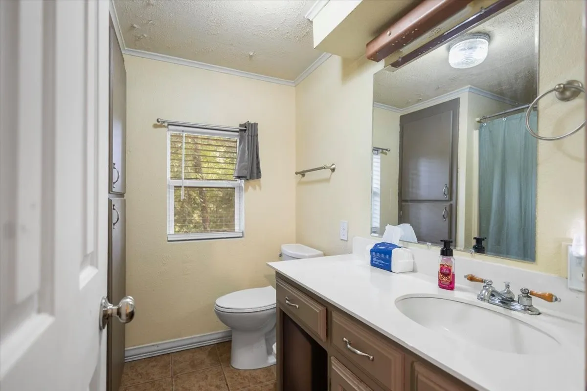 Single Family Residence For Sale in Upshur County , 2360 Elk Road, Gilmer, Texas 75644, 2 Bedroom, 2 Bathroom, Garage spaces, 1,325 Sqft, built in 1992, mls#21397942, Real Estate Agent in Gilmer, Homes For Sale in Upshur county, Homes For Sale in Gilmer, Realtor in Gilmer Texas, Real Estate Brokerage Independent Realty Texas, Luminita Cordes Realtor