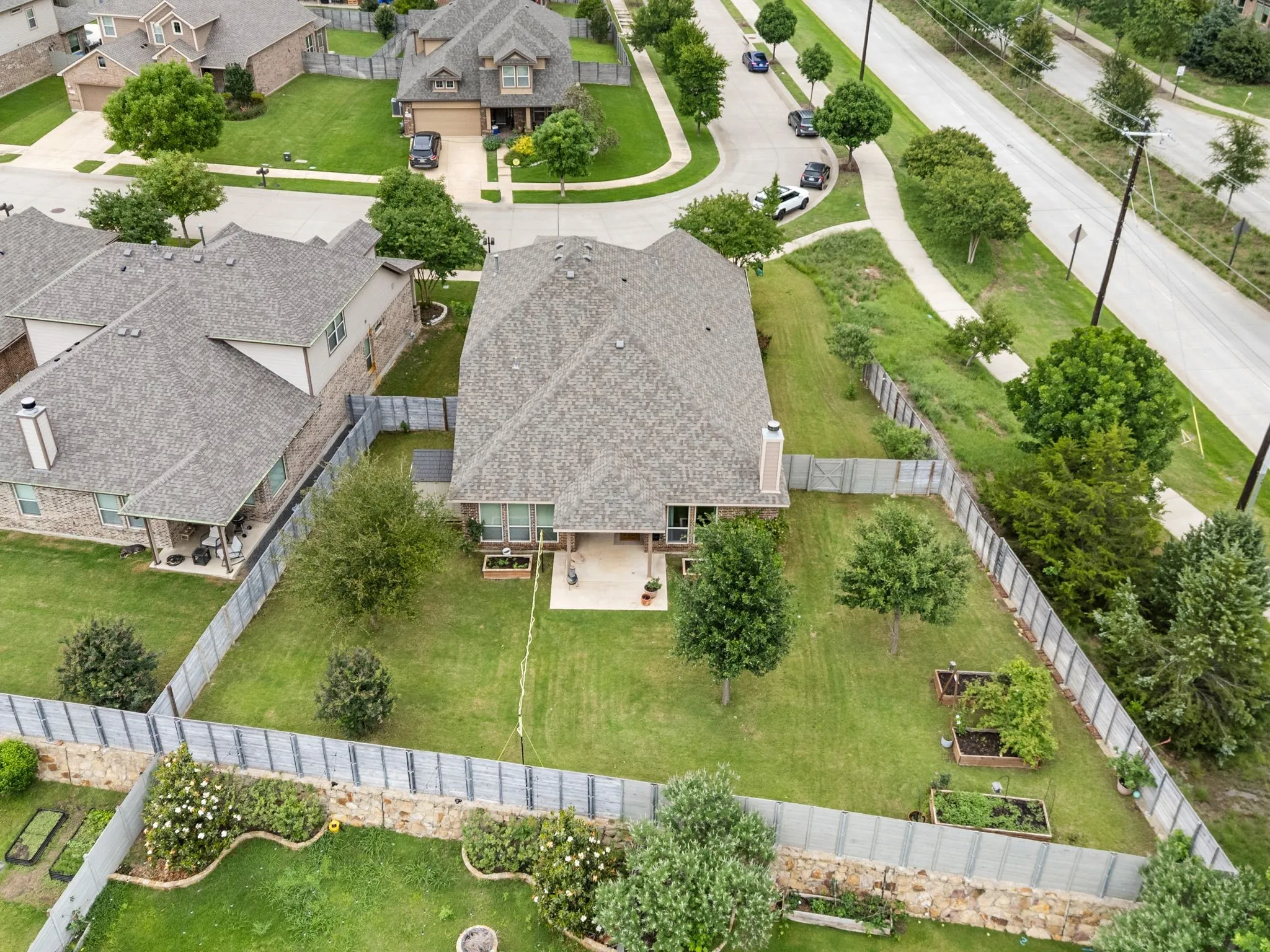 Single Family Residence For Sale in Denton County , 1701 Mcgee Avenue, Argyle, Texas 76226, 3 Bedroom, 3 Bathroom, 2 Garage spaces, 2,513 Sqft, built in 2016, mls#21397240, Real Estate Agent in Argyle, Homes For Sale in Denton county, Homes For Sale in Argyle, Realtor in Argyle Texas, Real Estate Brokerage Independent Realty Texas, Luminita Cordes Realtor