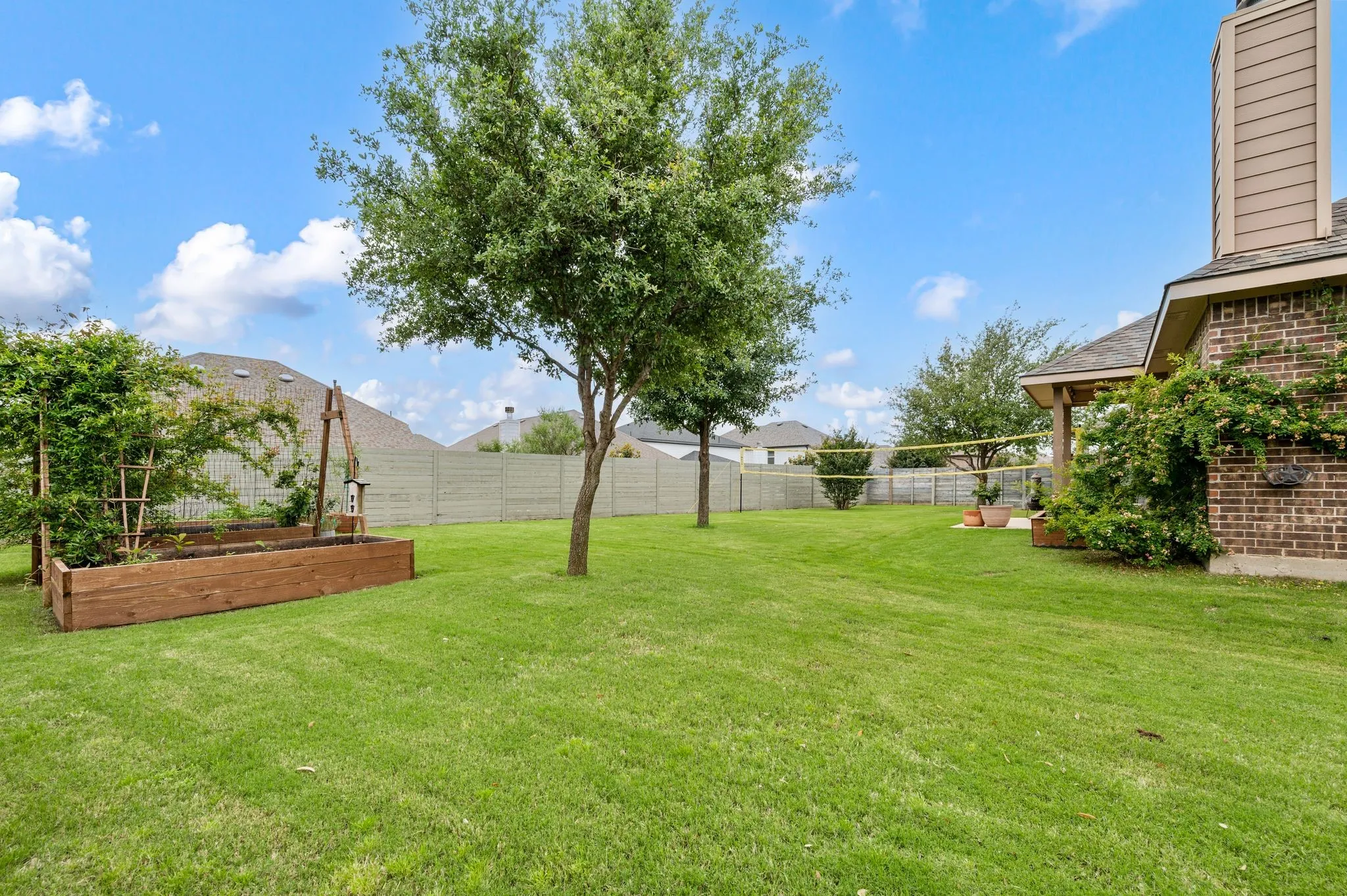 Single Family Residence For Sale in Denton County , 1701 Mcgee Avenue, Argyle, Texas 76226, 3 Bedroom, 3 Bathroom, 2 Garage spaces, 2,513 Sqft, built in 2016, mls#21397240, Real Estate Agent in Argyle, Homes For Sale in Denton county, Homes For Sale in Argyle, Realtor in Argyle Texas, Real Estate Brokerage Independent Realty Texas, Luminita Cordes Realtor