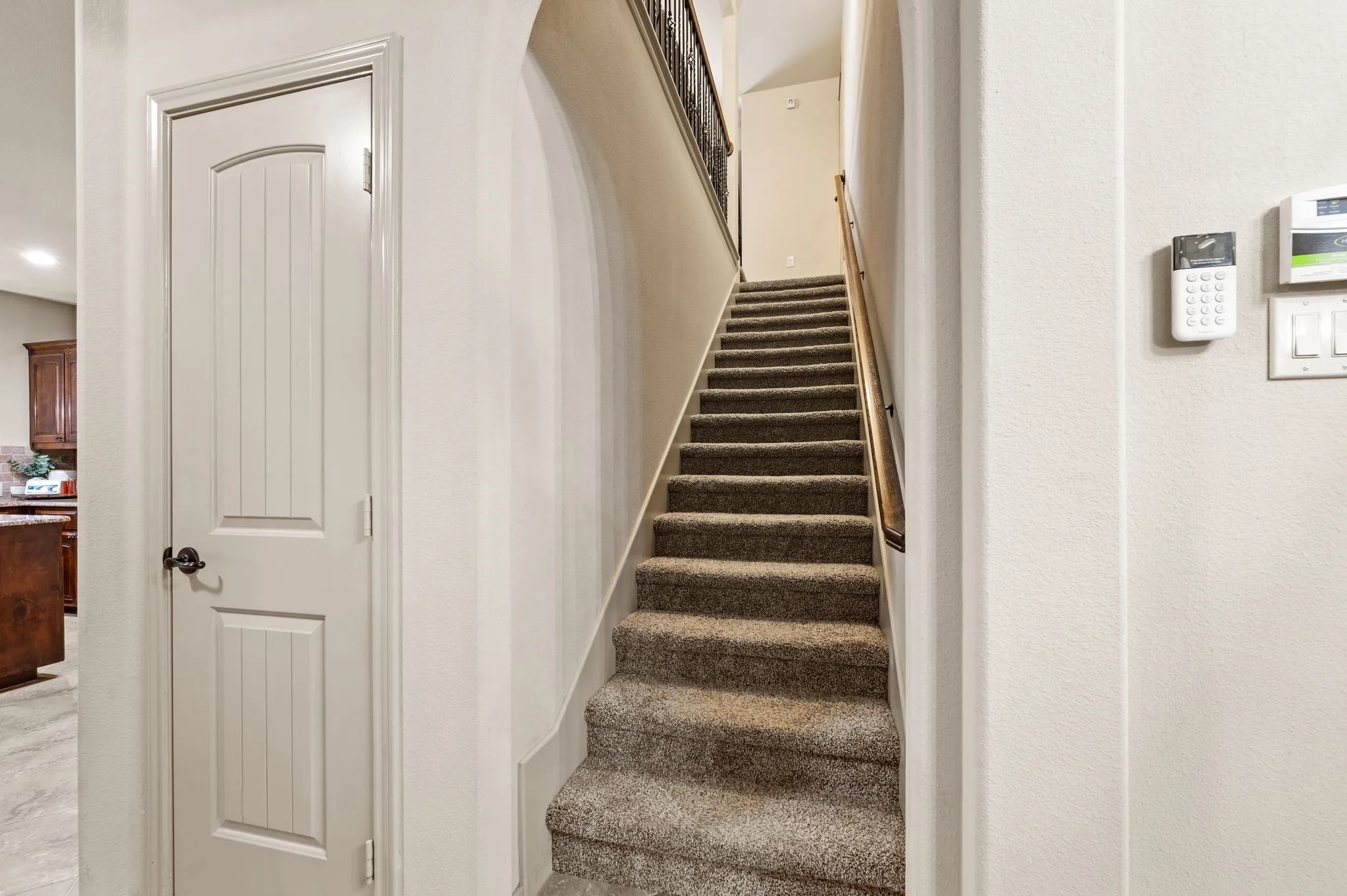 Single Family Residence For Sale in Denton County , 1701 Mcgee Avenue, Argyle, Texas 76226, 3 Bedroom, 3 Bathroom, 2 Garage spaces, 2,513 Sqft, built in 2016, mls#21397240, Real Estate Agent in Argyle, Homes For Sale in Denton county, Homes For Sale in Argyle, Realtor in Argyle Texas, Real Estate Brokerage Independent Realty Texas, Luminita Cordes Realtor