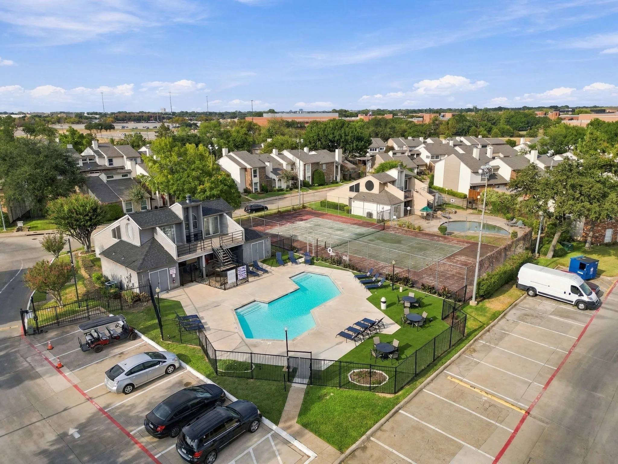 Condominium For Sale in Dallas County , 12482 Abrams Road 1203, Dallas, Texas 75243, 1 Bedroom, 1 Bathroom, Garage spaces, 729 Sqft, built in 1982, mls#21395272, Real Estate Agent in Dallas, Homes For Sale in Dallas county, Homes For Sale in Dallas, Realtor in Dallas Texas, Real Estate Brokerage Independent Realty Texas, Luminita Cordes Realtor