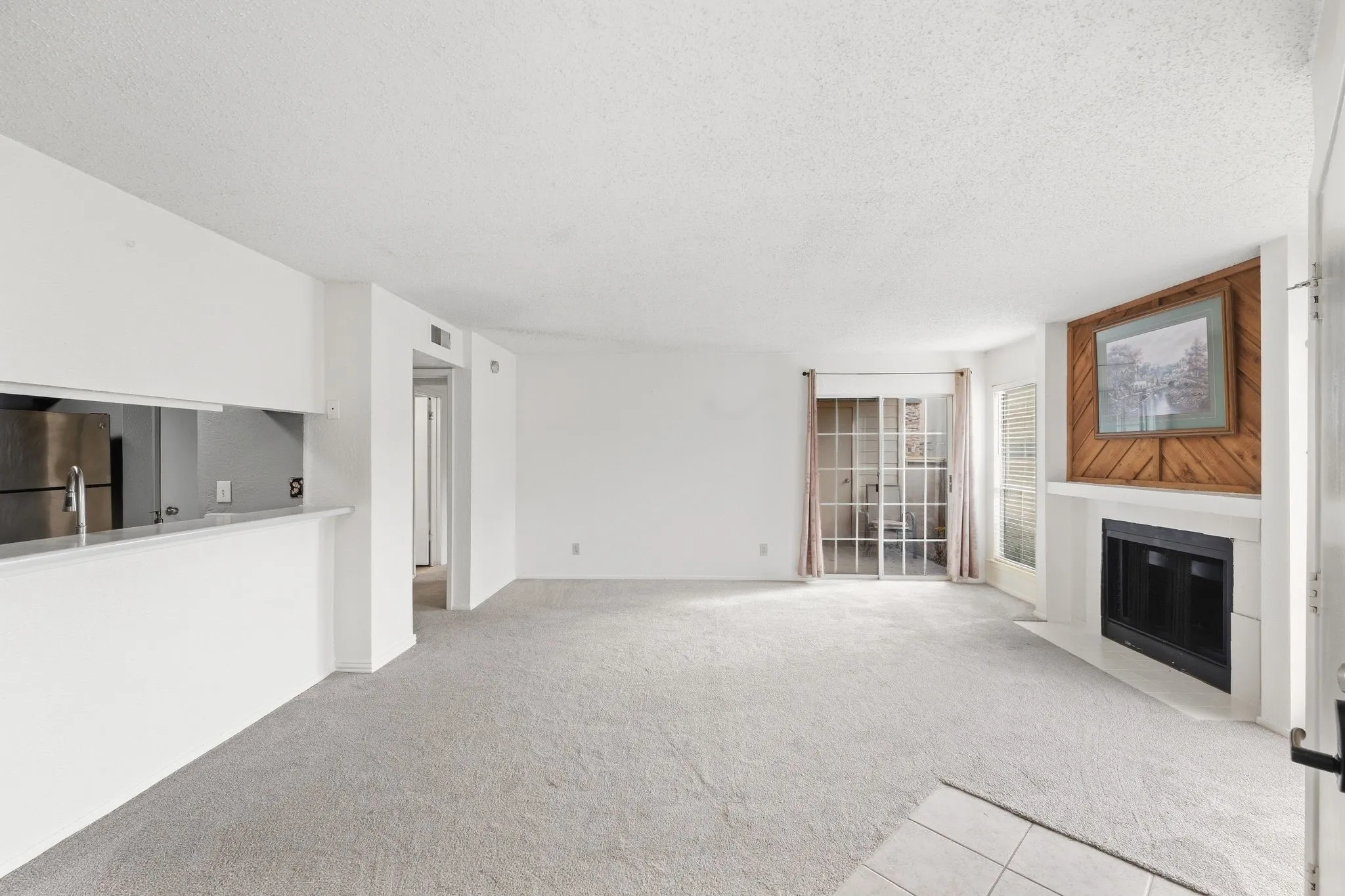 Condominium For Sale in Dallas County , 12482 Abrams Road 1203, Dallas, Texas 75243, 1 Bedroom, 1 Bathroom, Garage spaces, 729 Sqft, built in 1982, mls#21395272, Real Estate Agent in Dallas, Homes For Sale in Dallas county, Homes For Sale in Dallas, Realtor in Dallas Texas, Real Estate Brokerage Independent Realty Texas, Luminita Cordes Realtor