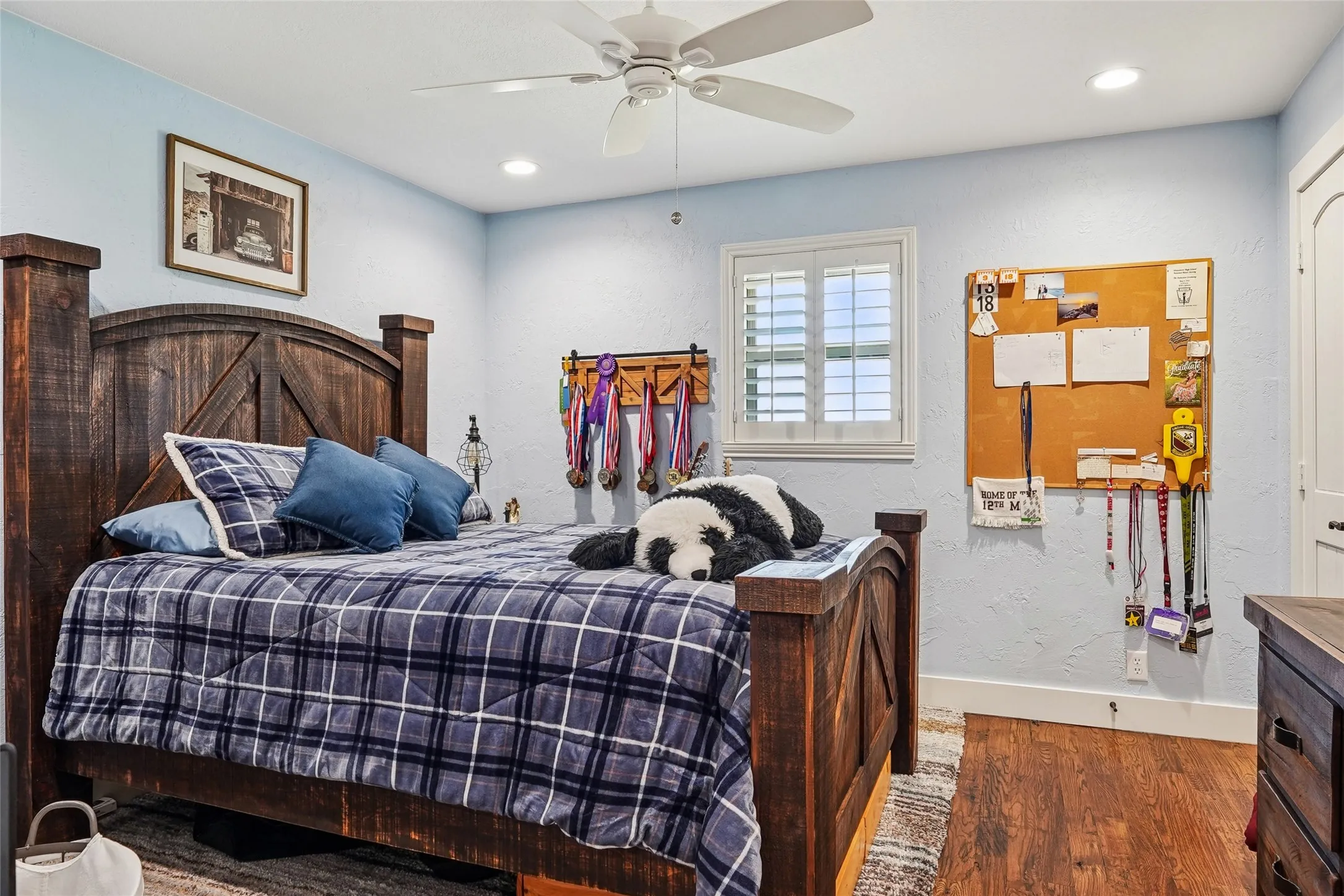 Single Family Residence For Sale in Grayson County , 4517 Old Sherman Road, Whitesboro, Texas 76273, 4 Bedroom, 4 Bathroom, 3 Garage spaces, 4,590 Sqft, built in 1994, mls#21397958, Real Estate Agent in Whitesboro, Homes For Sale in Grayson county, Homes For Sale in Whitesboro, Realtor in Whitesboro Texas, Real Estate Brokerage Independent Realty Texas, Luminita Cordes Realtor